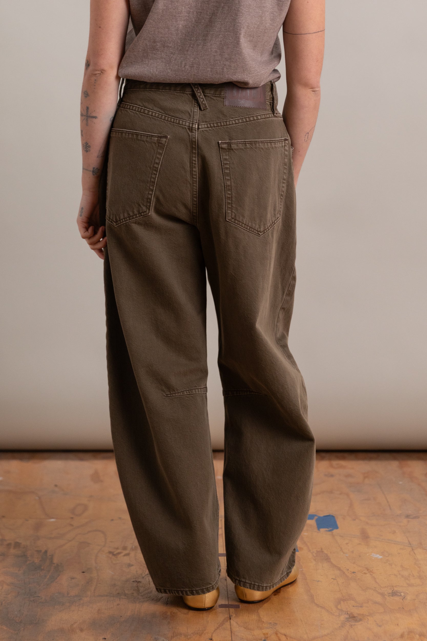 LIDO ANKLE JEANS IN DARK OLIVE DENIM