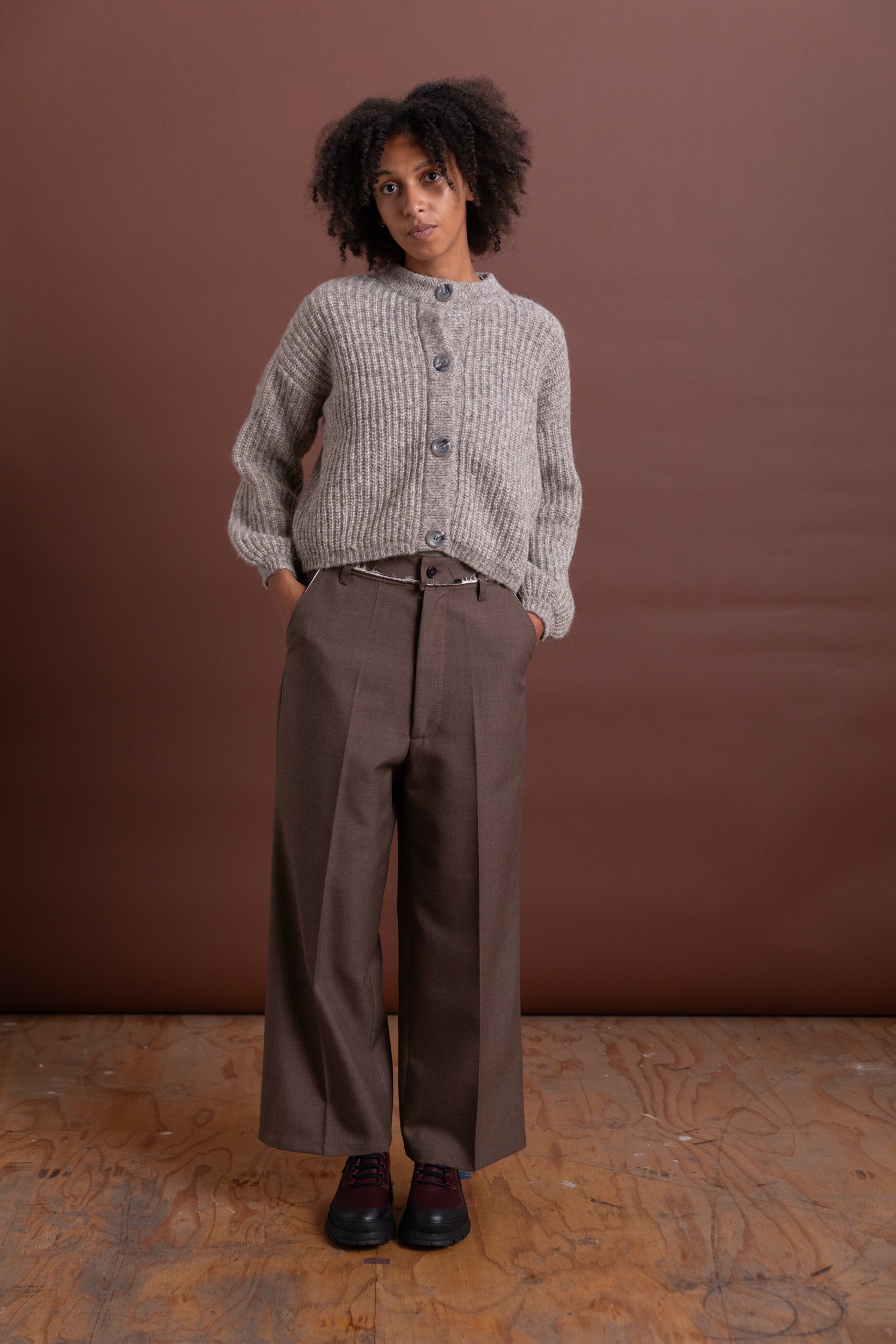 OLIVIA CARDIGAN IN GREY