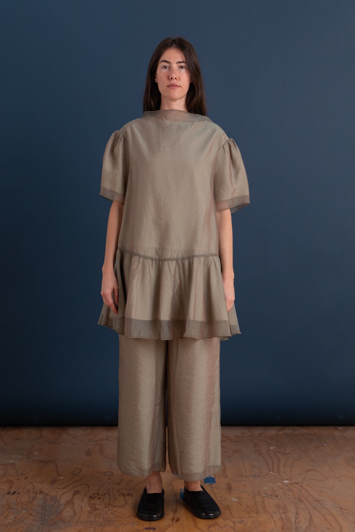 HERA DRESS IN OLIVE