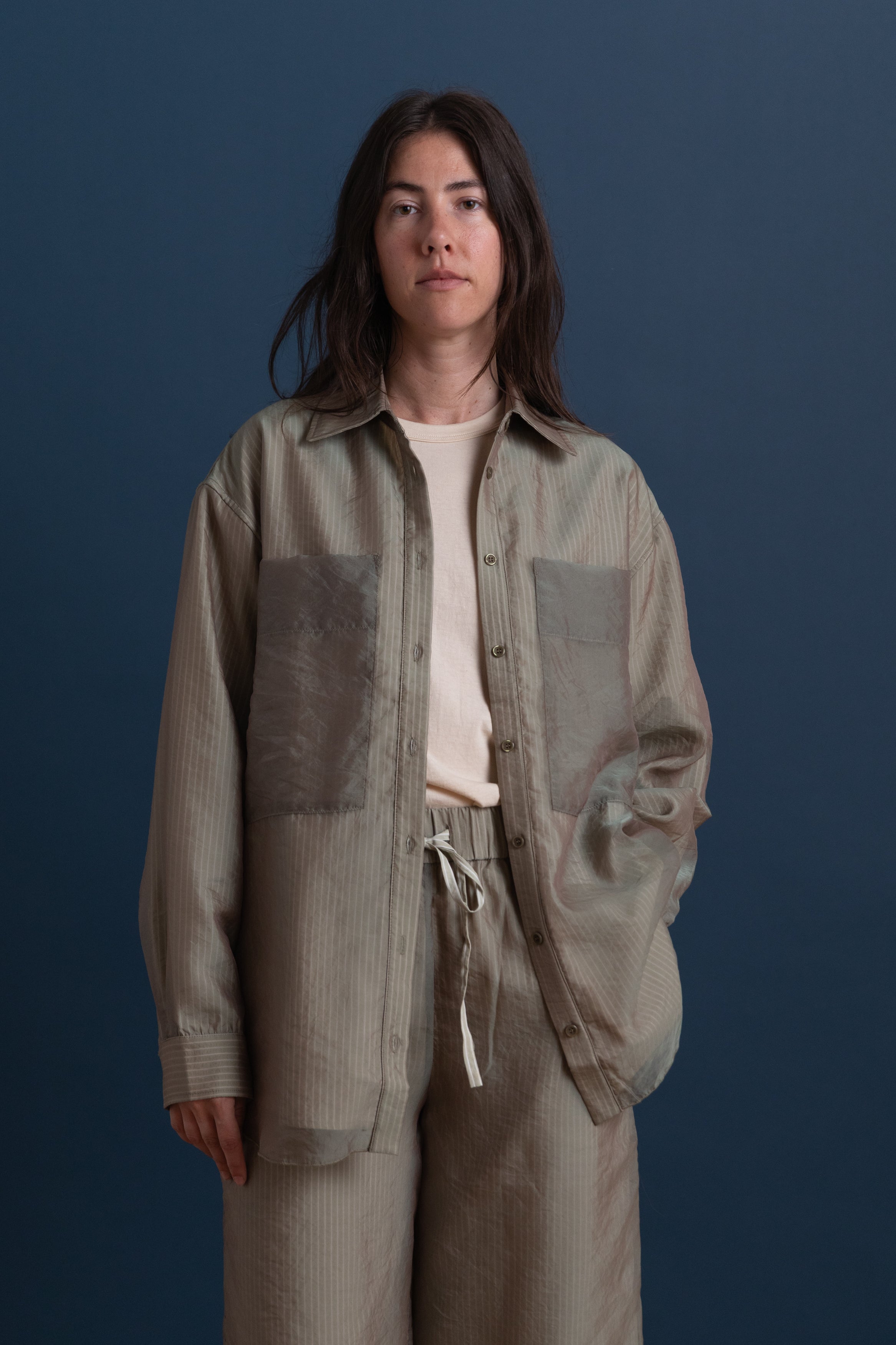 MILA SHIRT IN OLIVE