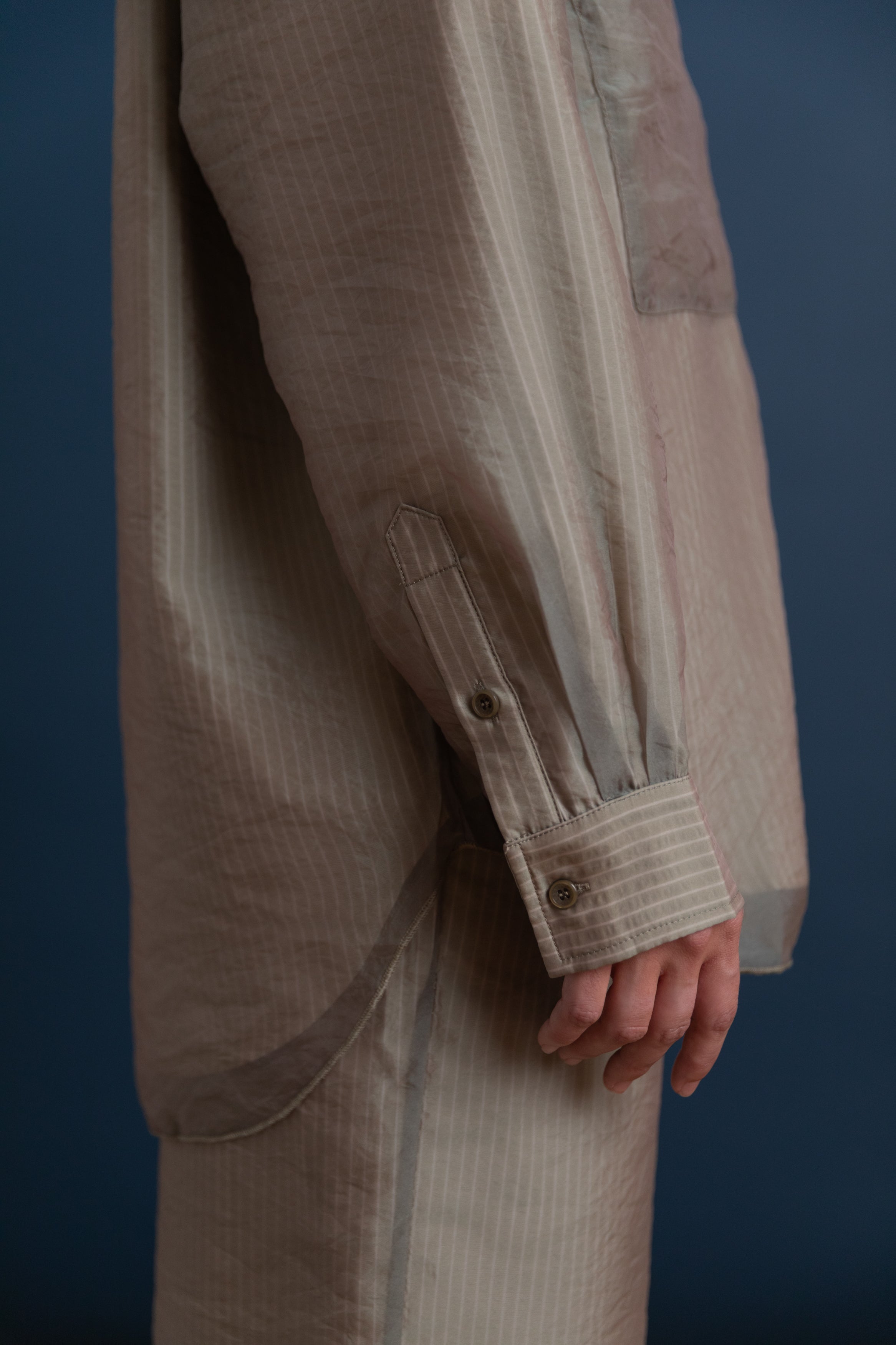 MILA SHIRT IN OLIVE