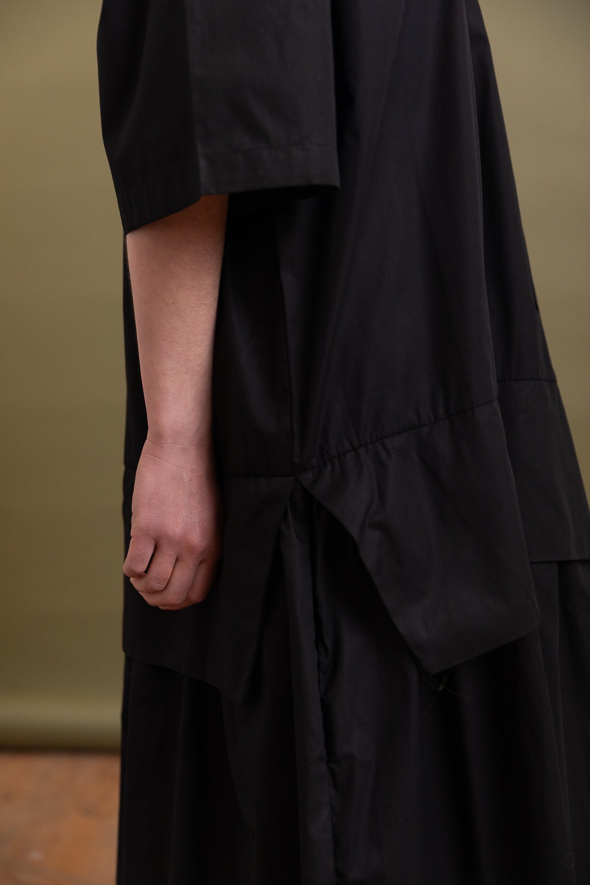 SUZANNE DRESS IN BLACK