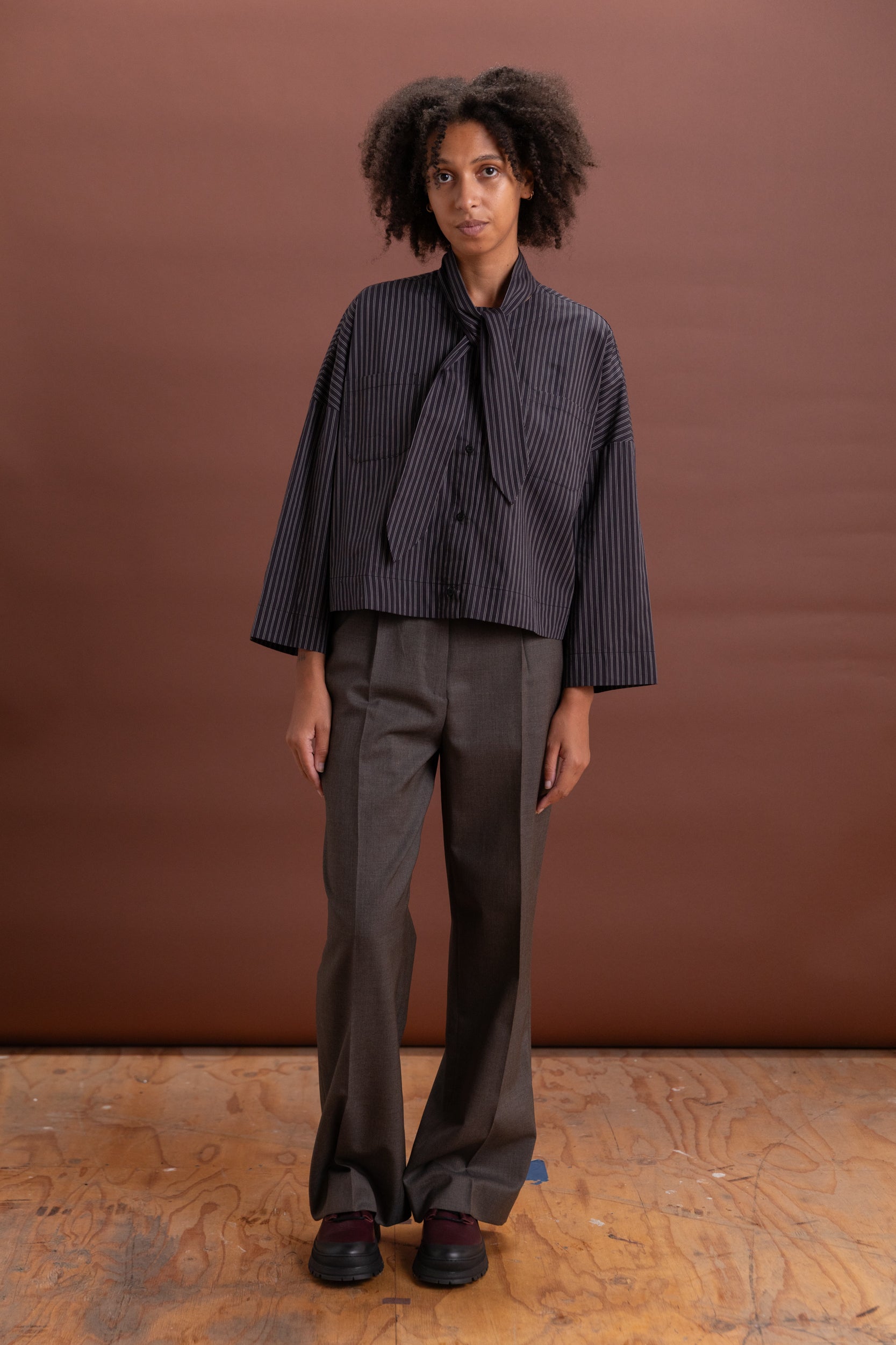 TOMO BLOUSE IN BLACK STRIPE