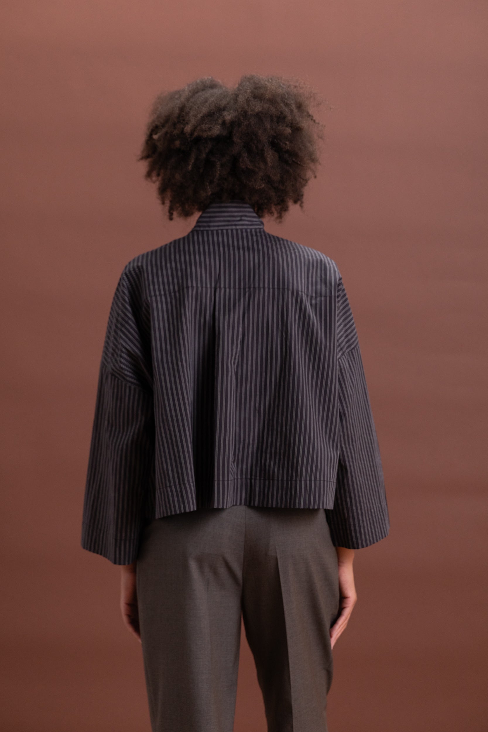 TOMO BLOUSE IN BLACK STRIPE