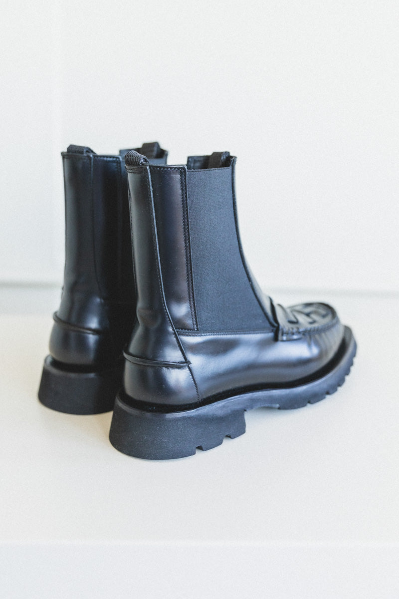 ALDA WOVEN SPORT BOOT IN BLACK LEATHER