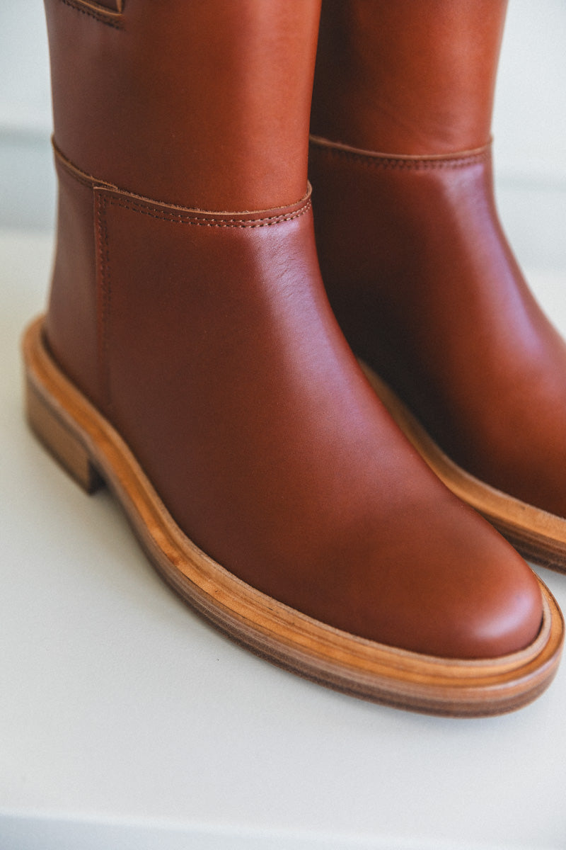 ANELLA LOW IN CAMEL LEATHER