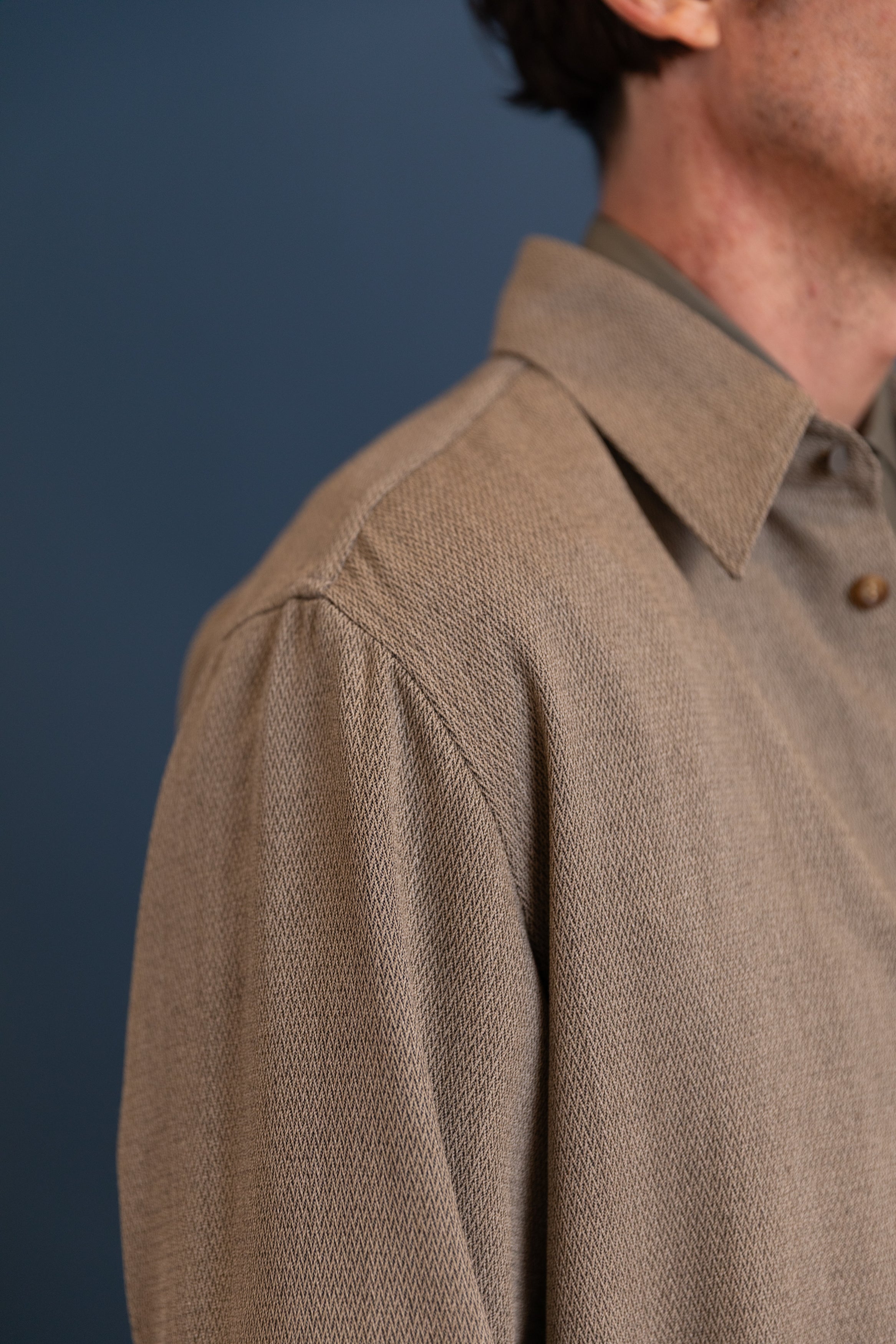 BOXY SHIRT IN GREY WOOL