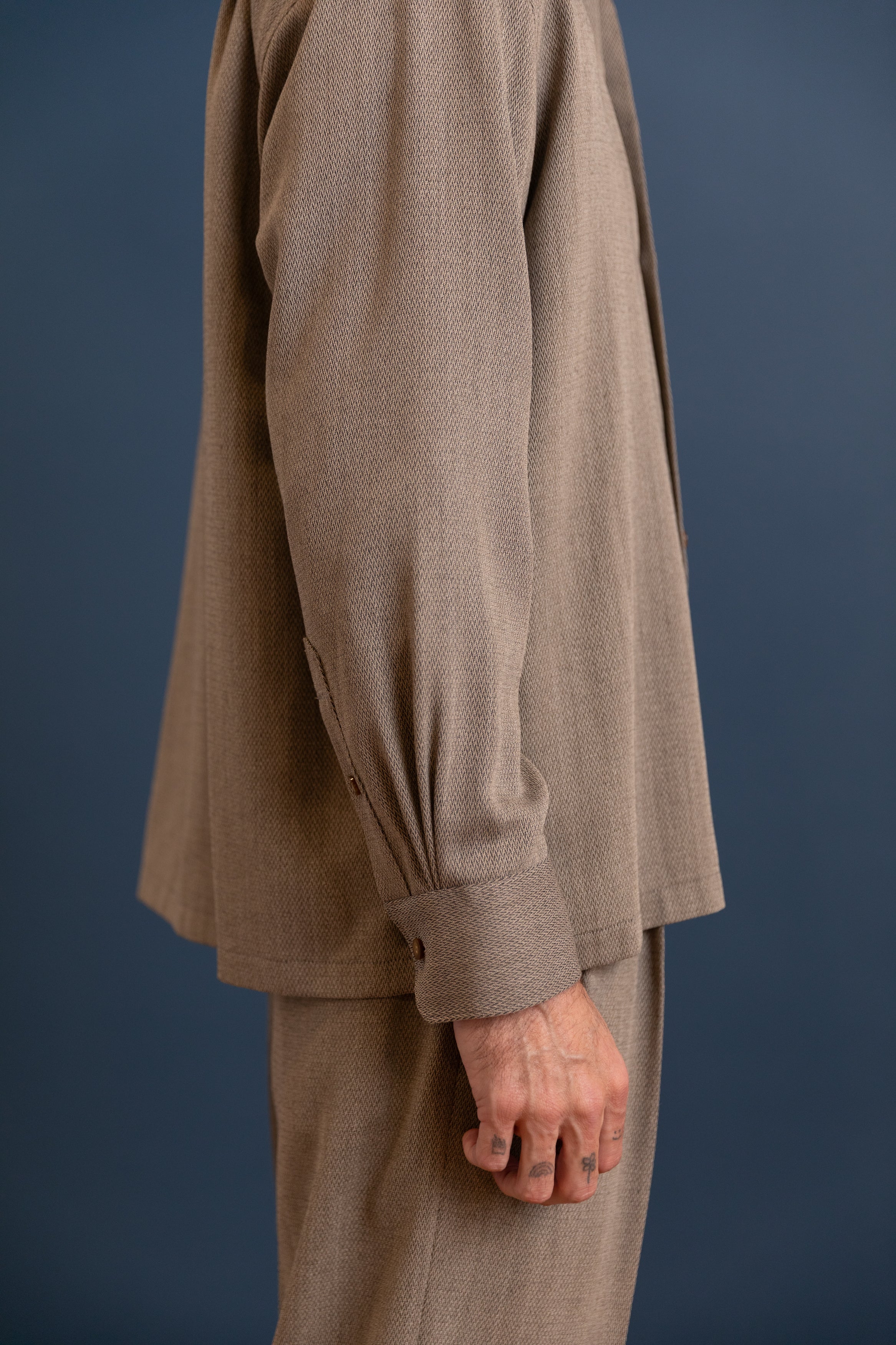 BOXY SHIRT IN GREY WOOL