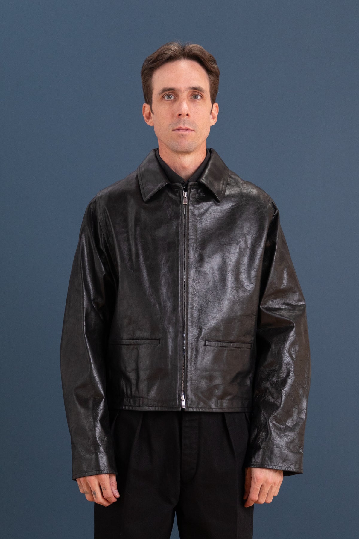 MODIFIED SLEEVE MOTOR JACKET IN BLACK LEATHER