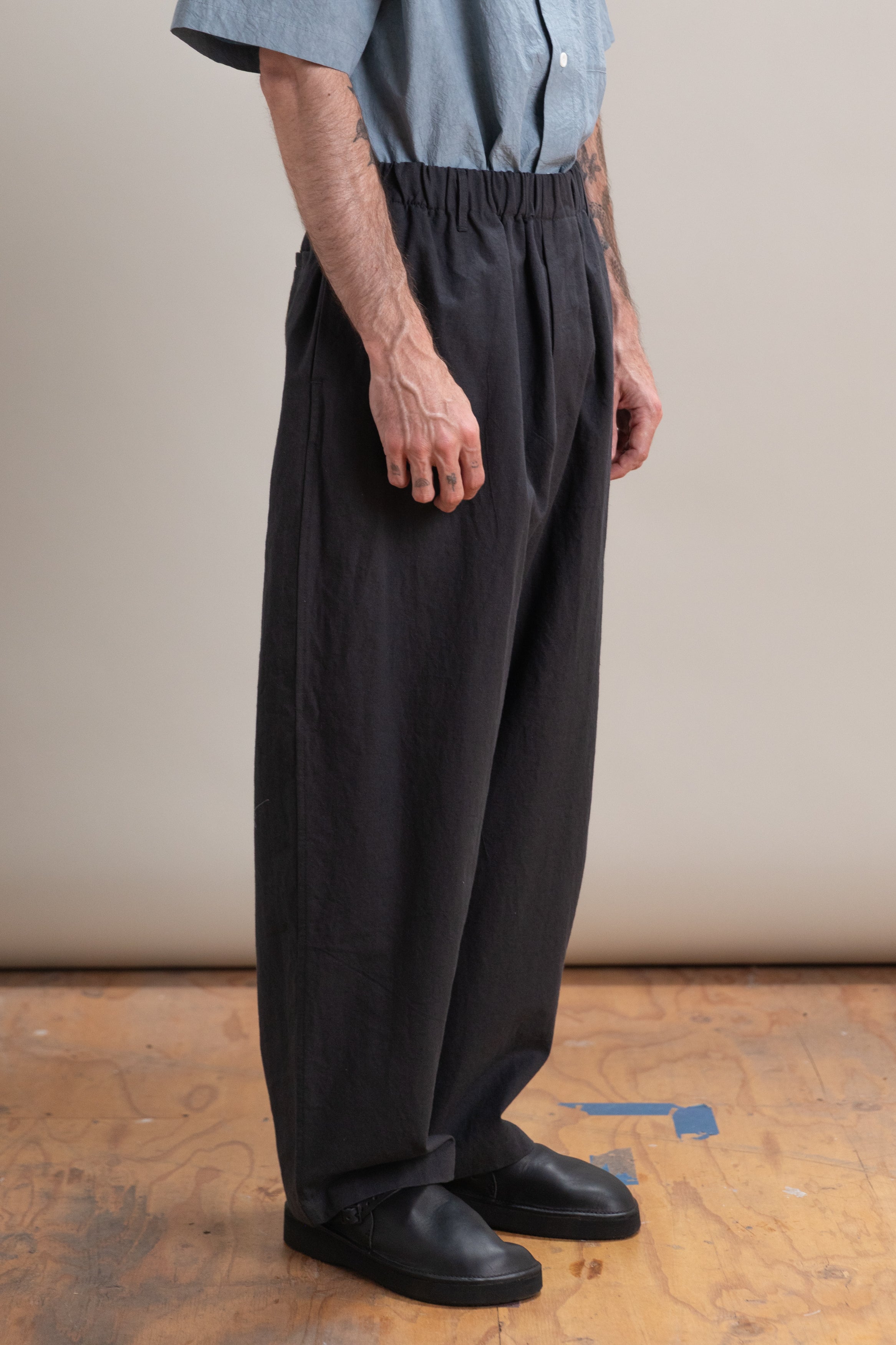 CARRY ON PANT IN SUMIKURO OVERDYE CANVAS