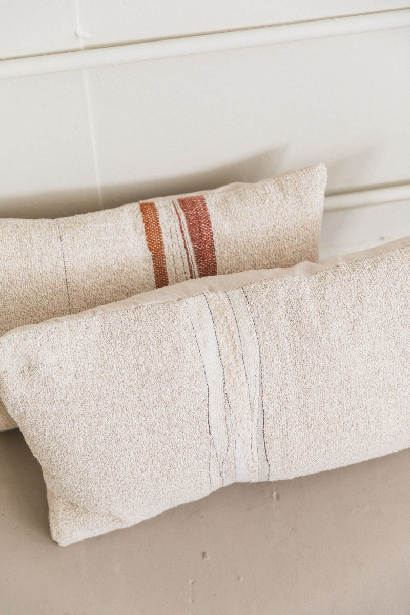 ROCK SLAB PILLOW IN TERRACOTTA