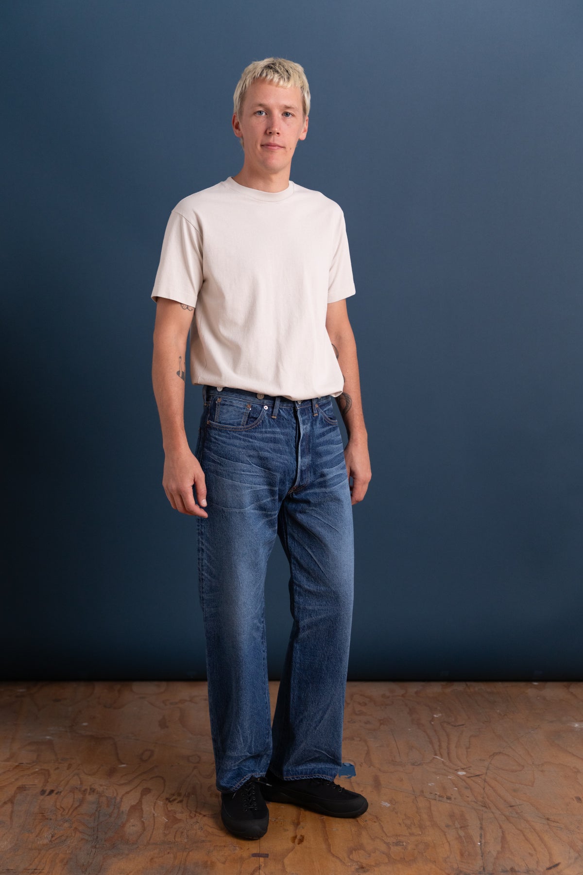 1930 STRAIGHT DENIM PANTS IN INDIGO VINTAGE WASH
