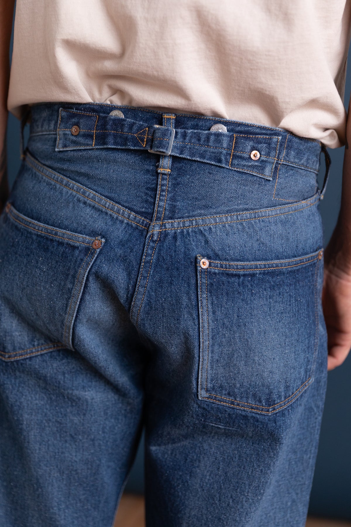 1930 STRAIGHT DENIM PANTS IN INDIGO VINTAGE WASH