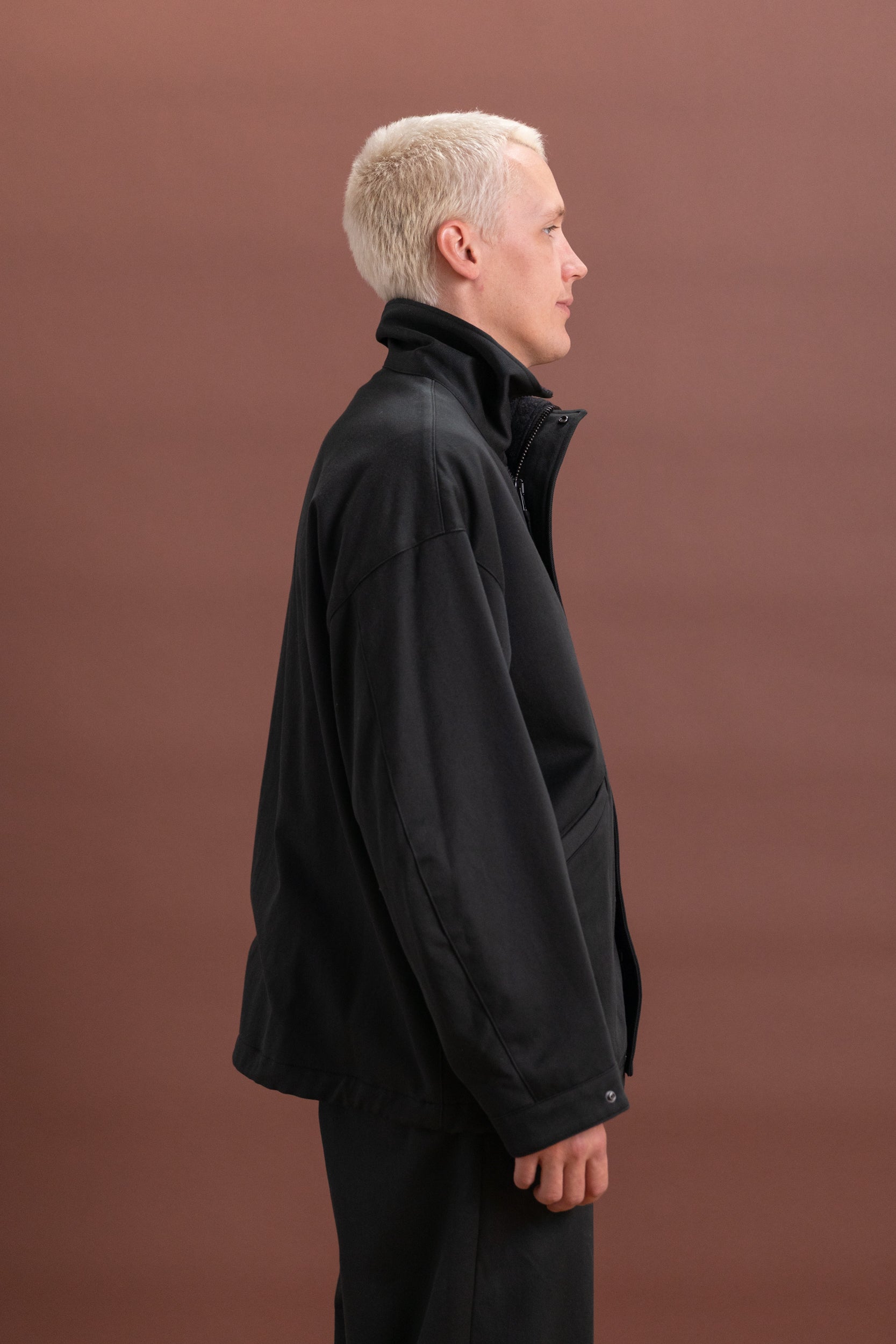 COTTON DRILL SHORT MIL COAT IN BLACK