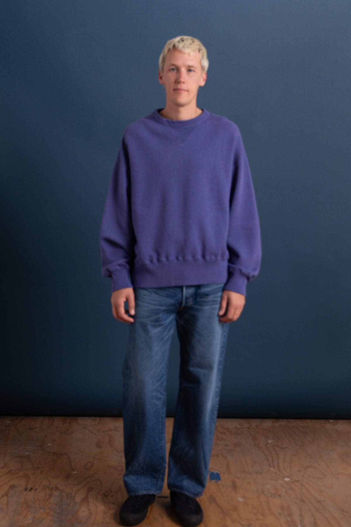DOUBLE V PULLOVER IN FADED BLUE LOOP WHEEL TERRY