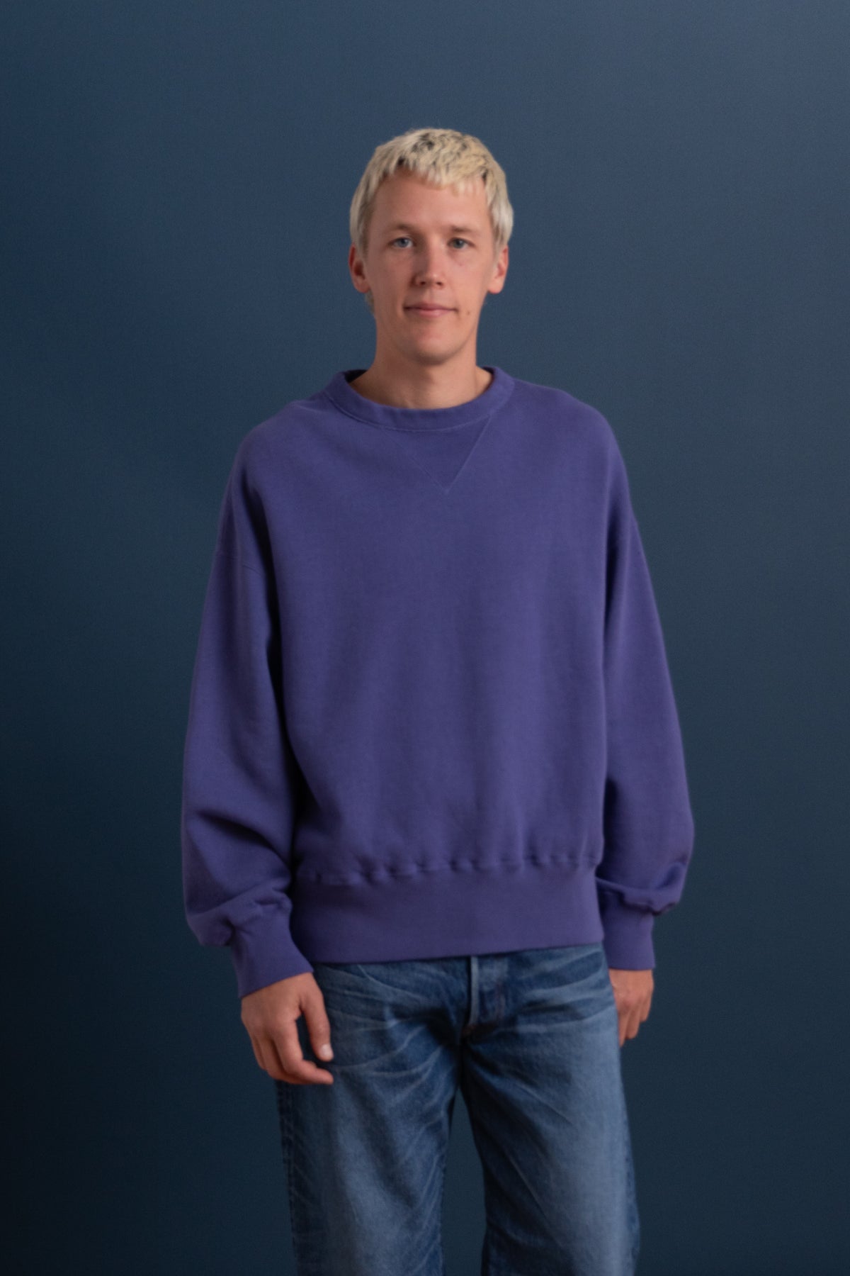 DOUBLE V PULLOVER IN FADED BLUE LOOP WHEEL TERRY