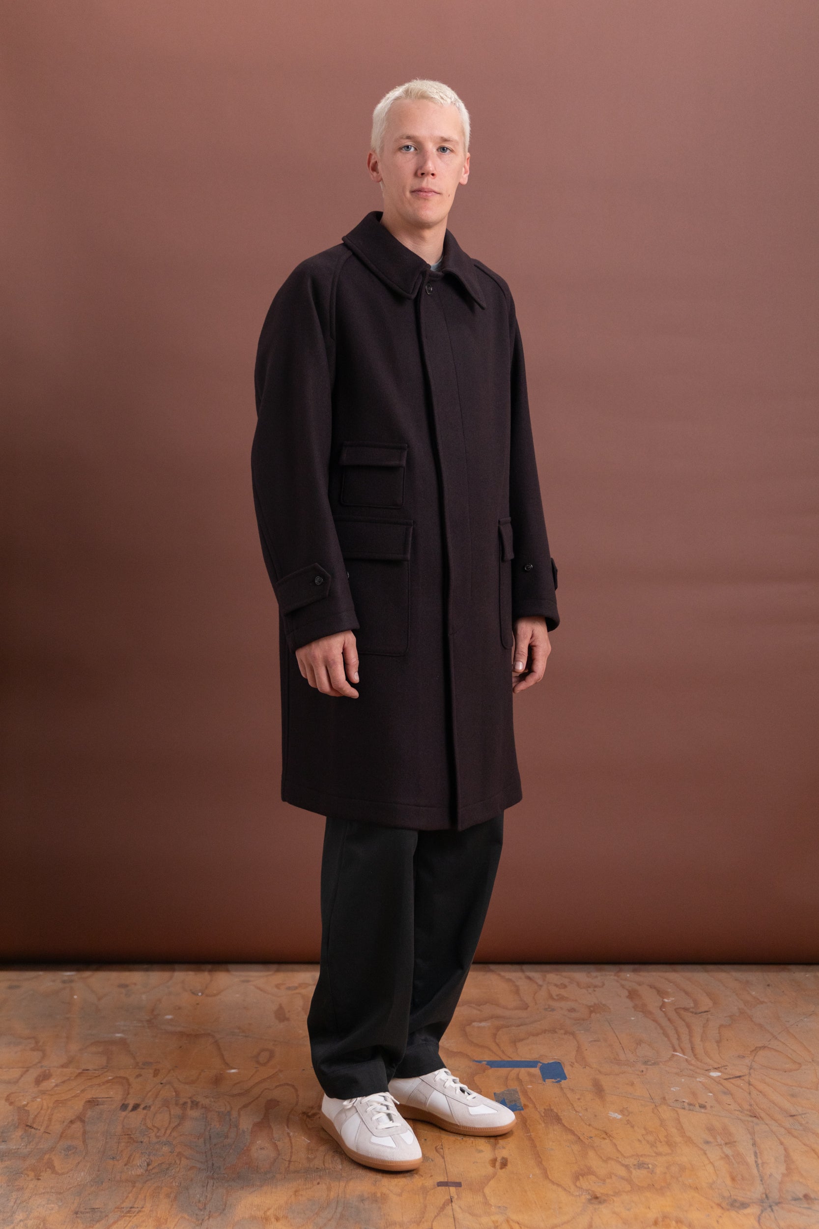 TRAVELER COAT IN TOP BROWN