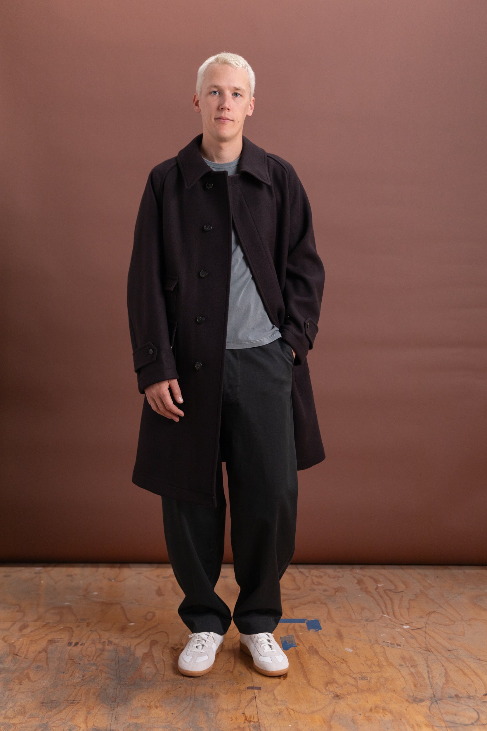 TRAVELER COAT IN TOP BROWN