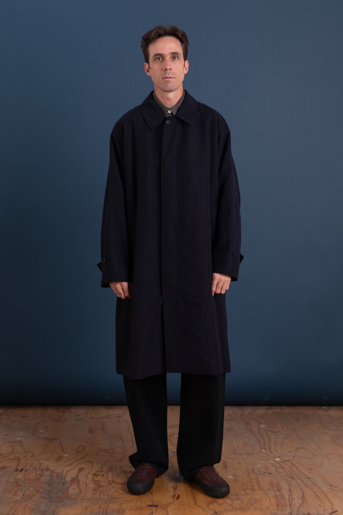WALKER COAT IN NAVY CASHMERE LINEN WASHED TWILL