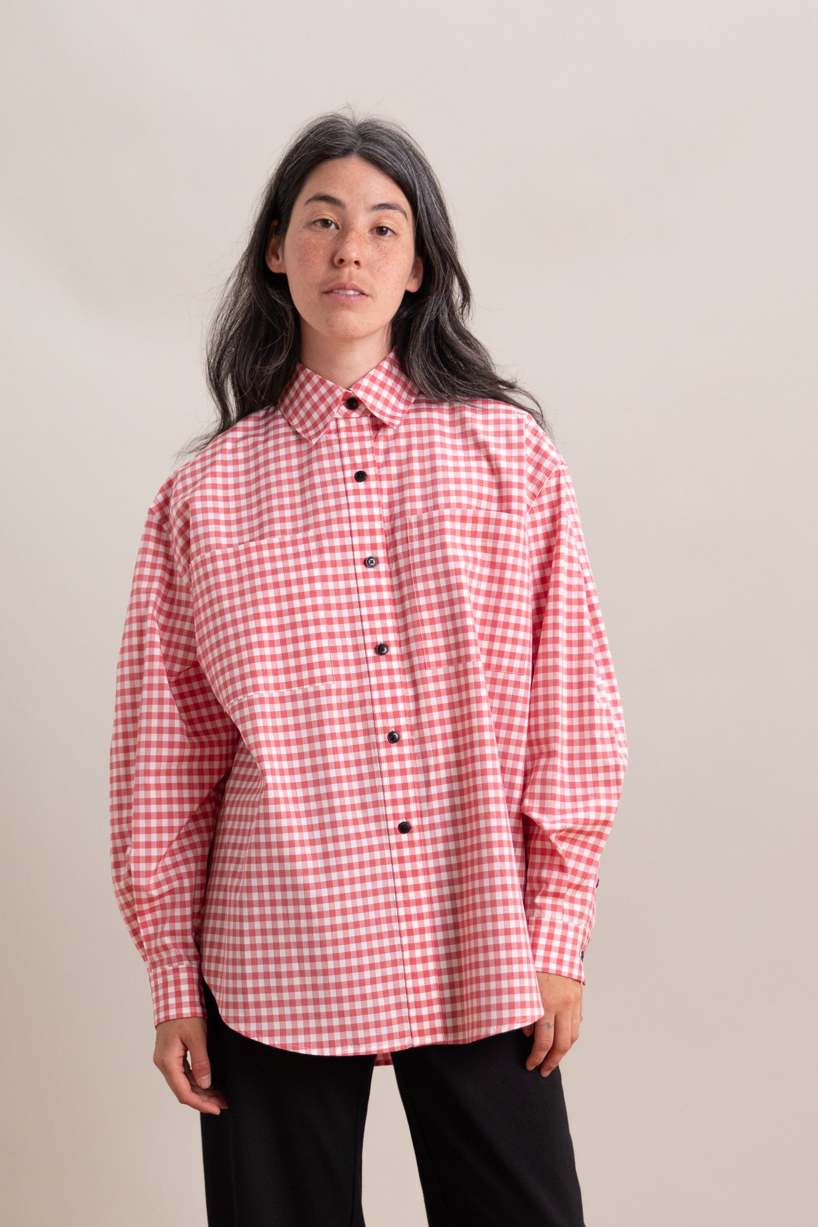 OVERSIZED BIG POCKET SHIRT IN RED GINGHAM