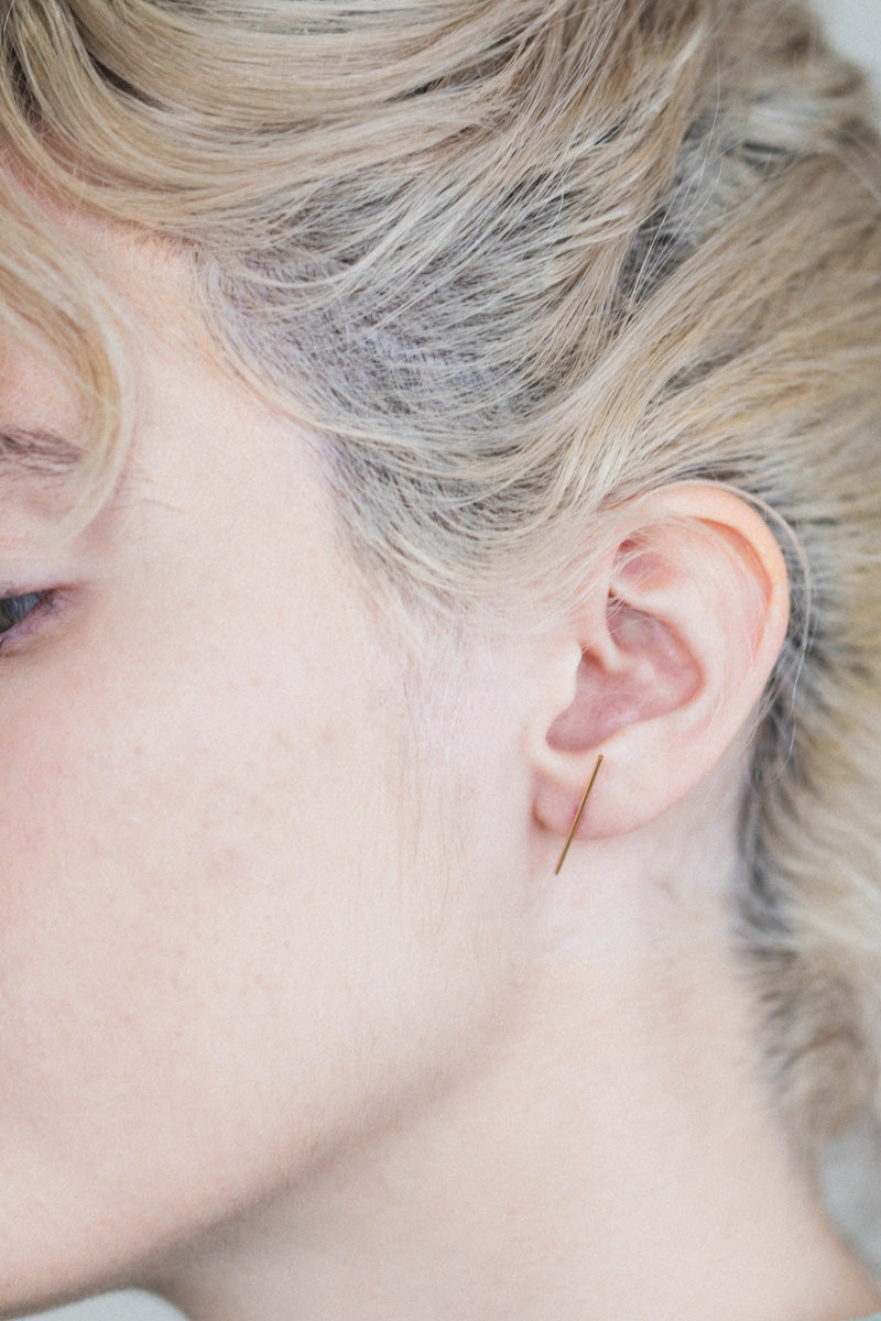 STICK STUD IN 14K GOLD (SINGLE)