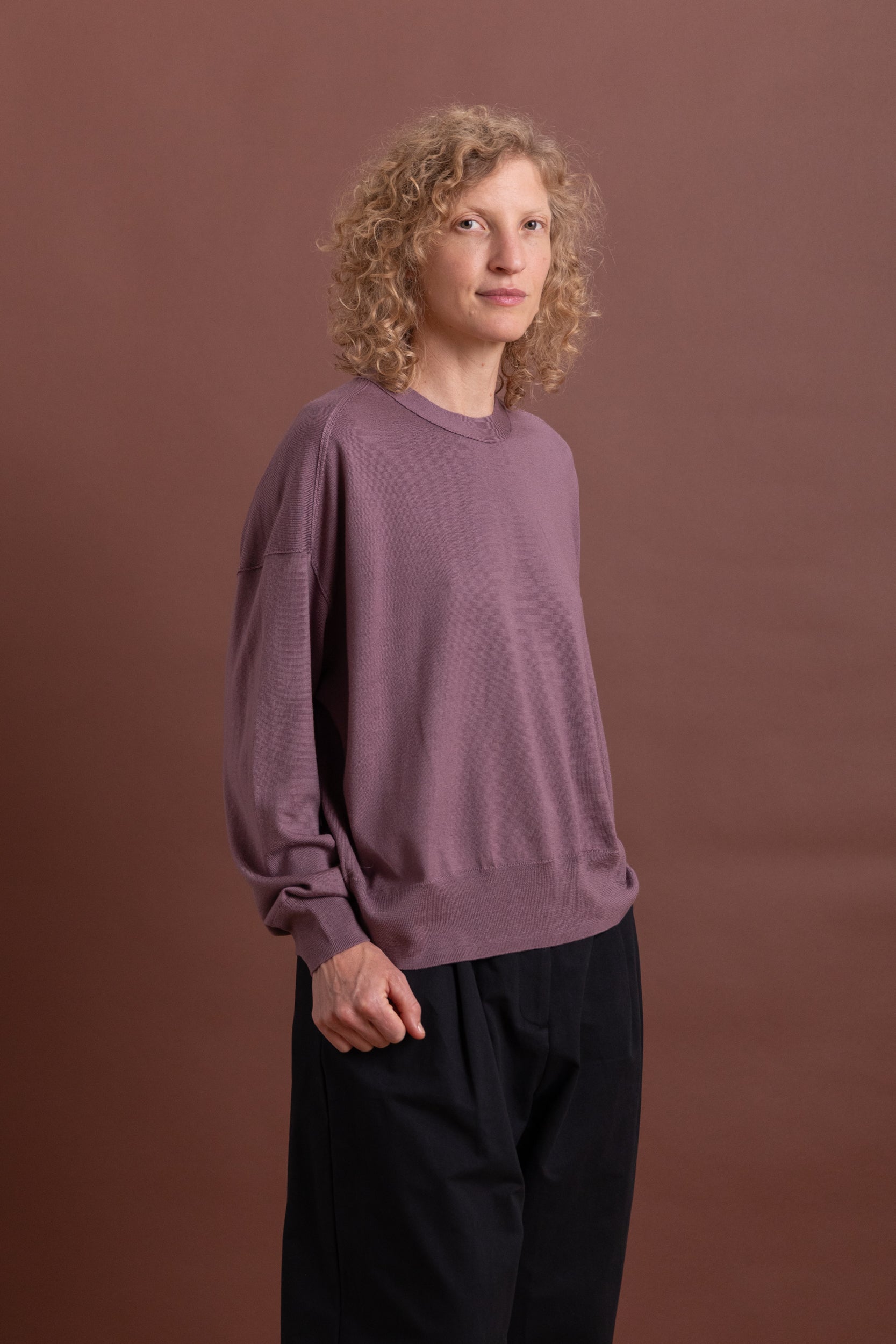 DESCEND TOP IN MAUVE MERINO KNIT