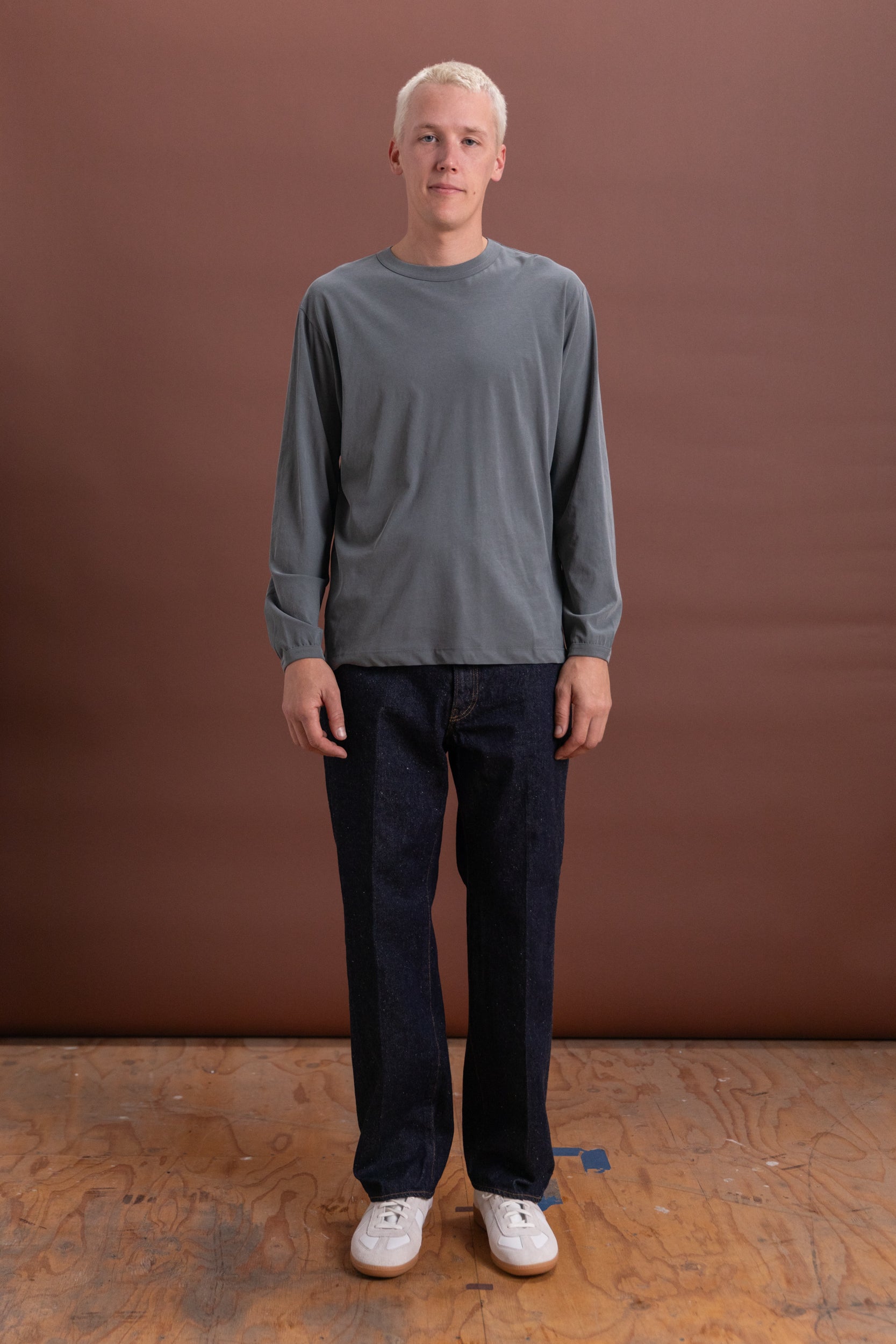 DRY LITE LONG SLEEVE TEE SHIRT IN PIGMENT KELP