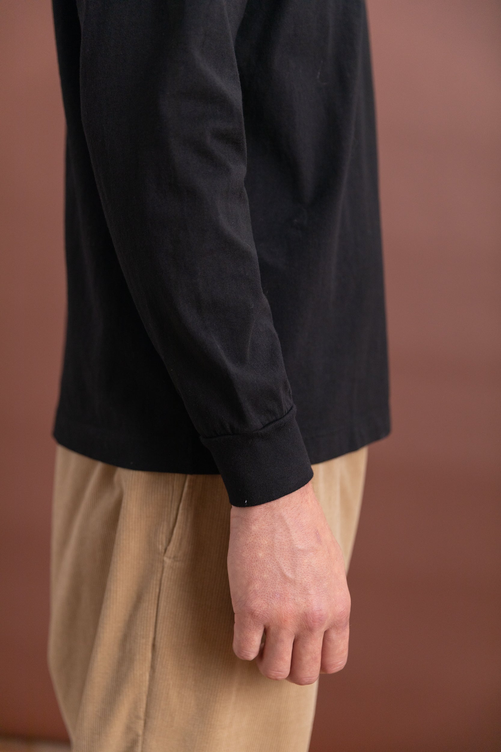 LONG SLEEVE MUNICIPAL TEE SHIRT IN BLACK