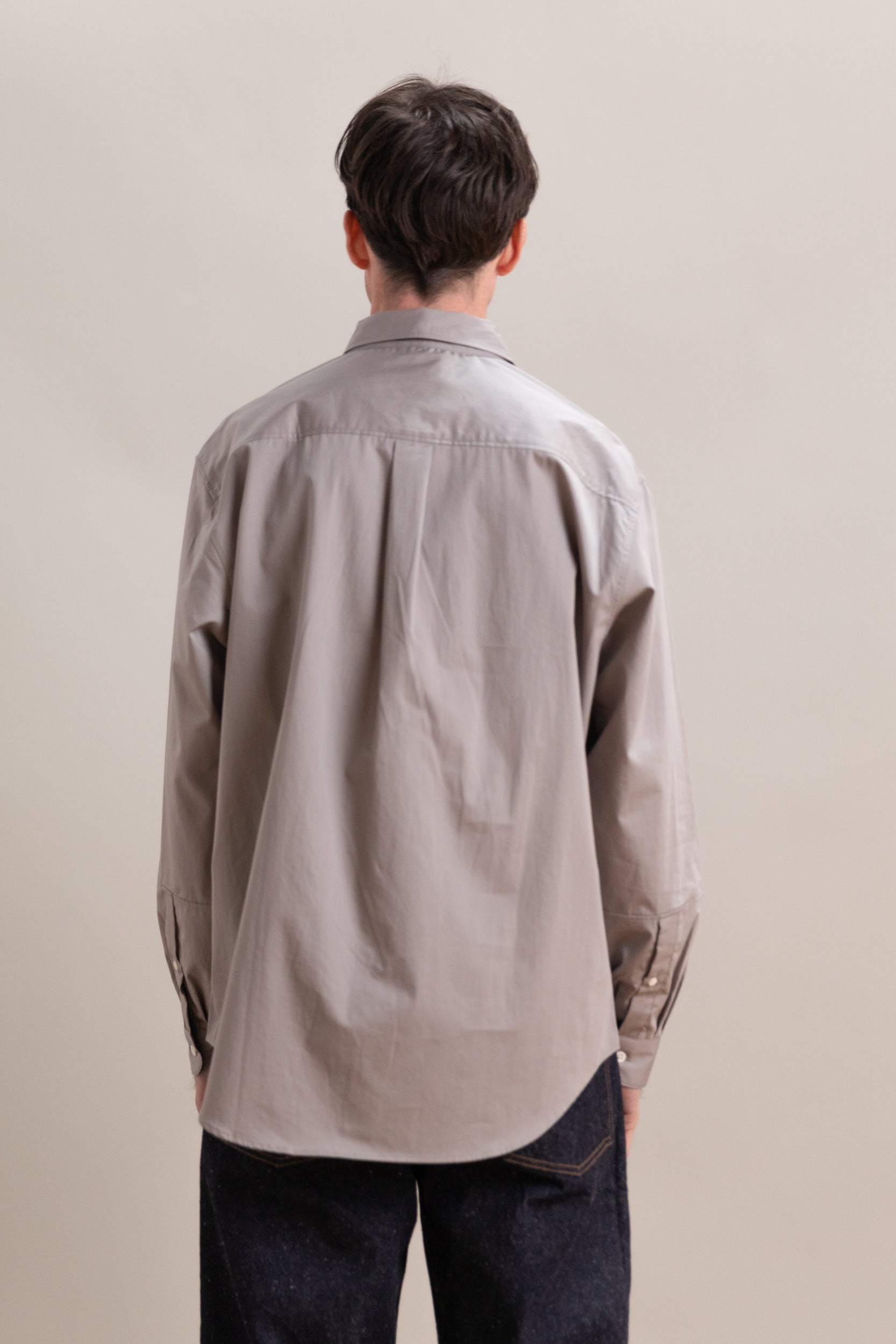 LYNN POPLIN LONG SLEEVE SHIRT IN TRUE GREY