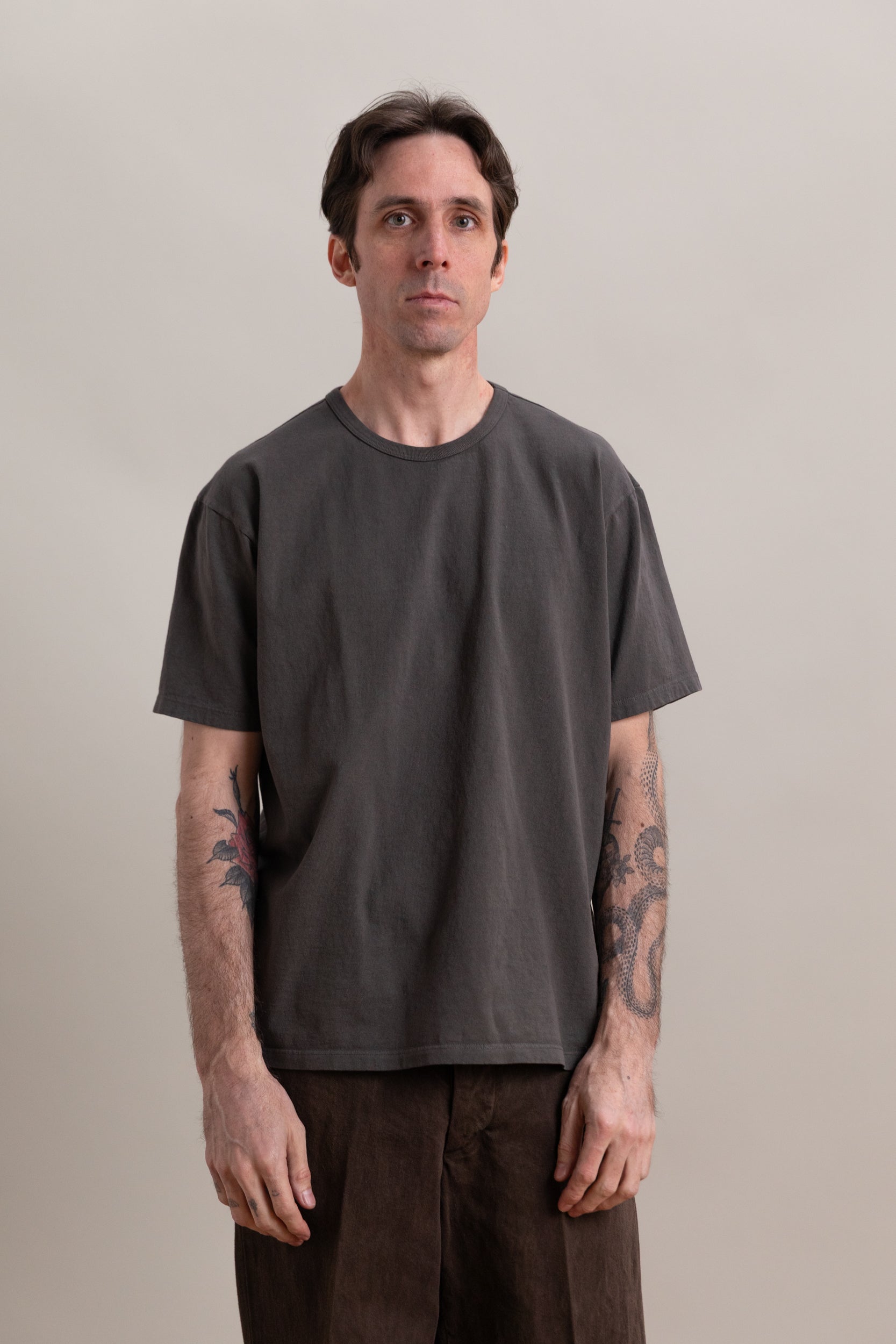 OUR TEE SHIRT IN PEWTER