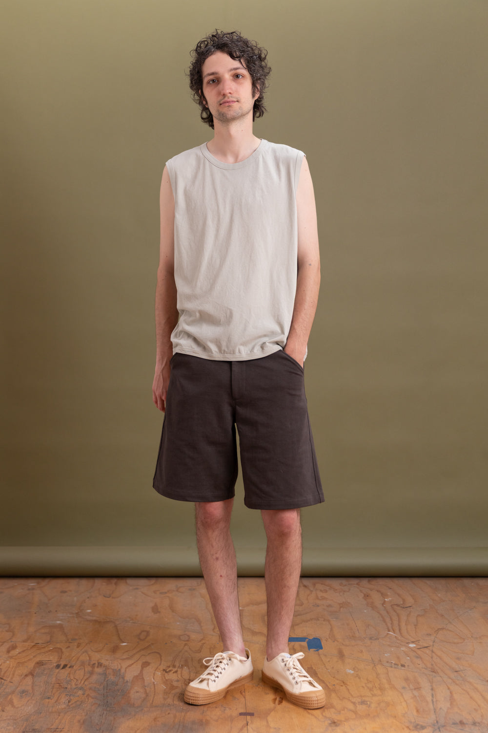 SLEEVELESS TEE SHIRT IN SWISS NATURAL