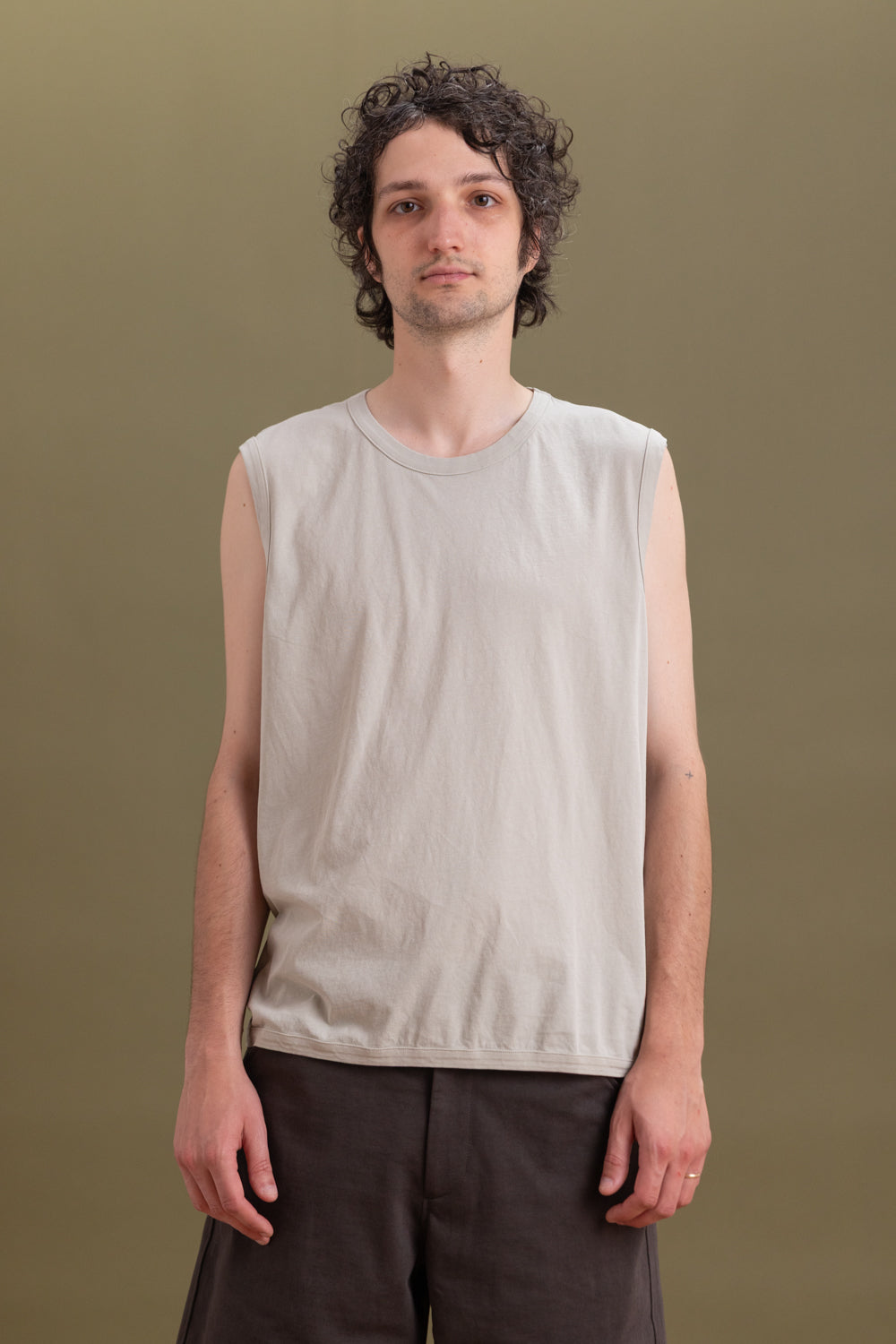 SLEEVELESS TEE SHIRT IN SWISS NATURAL