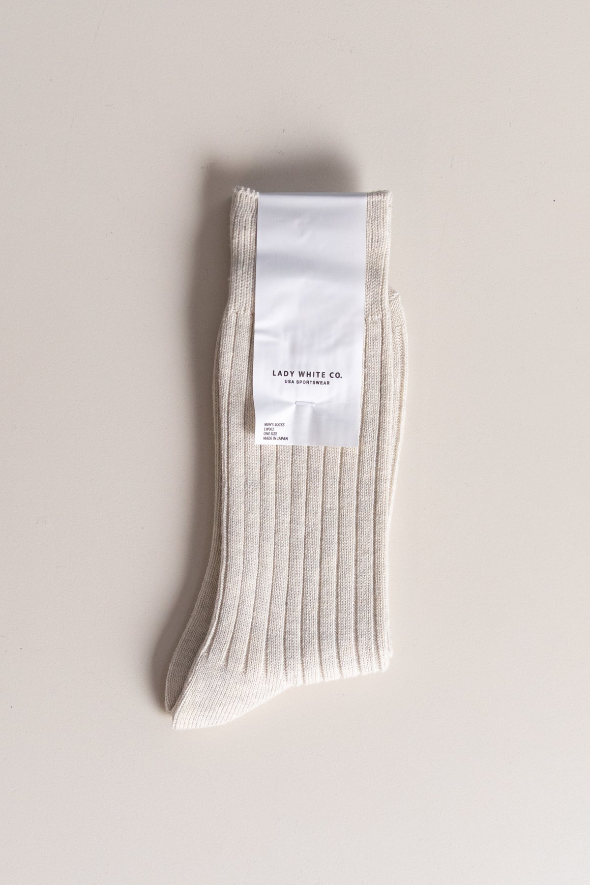 SOCKS IN NATURAL