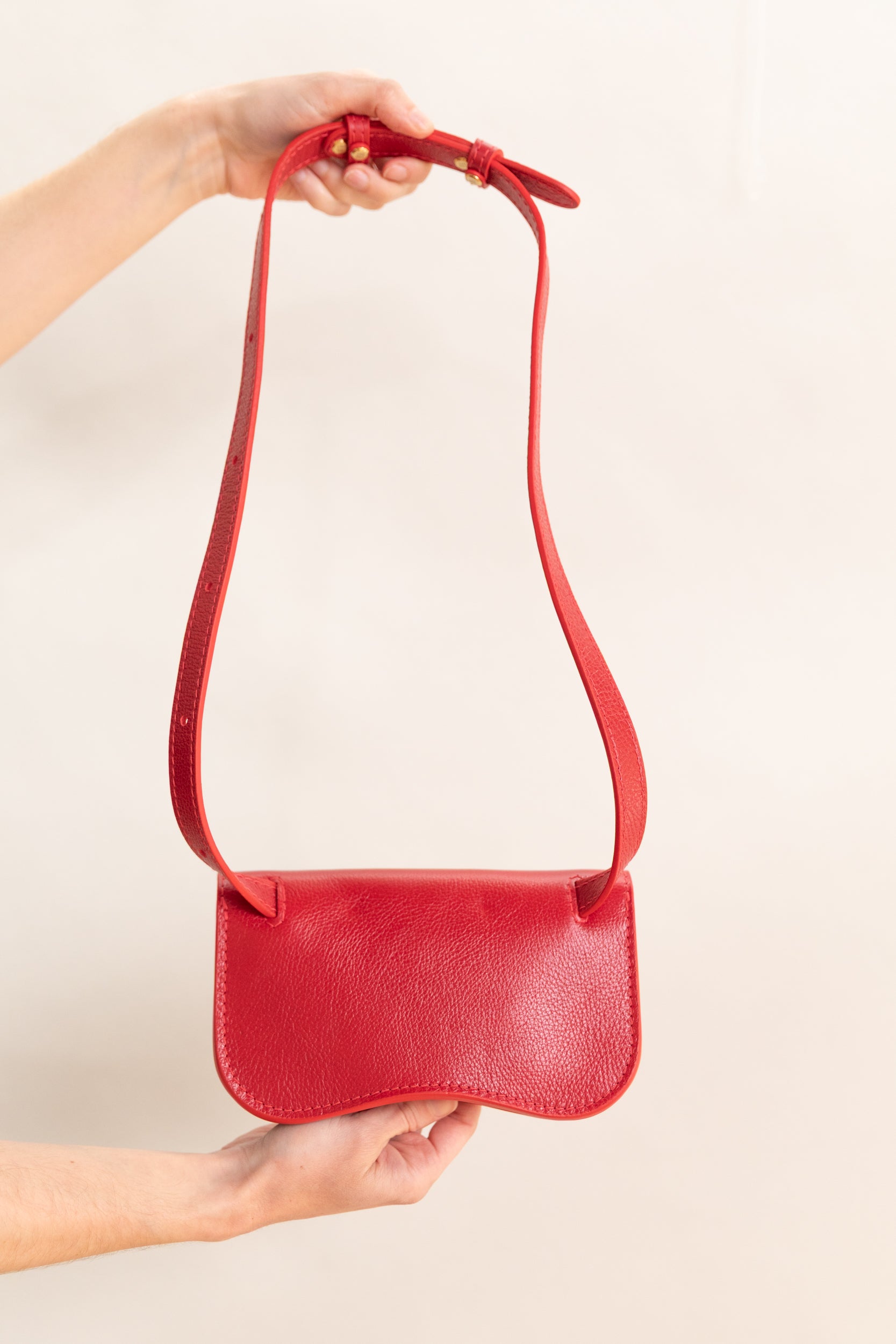 FABA IN CARMINE PEBBLE LEATHER