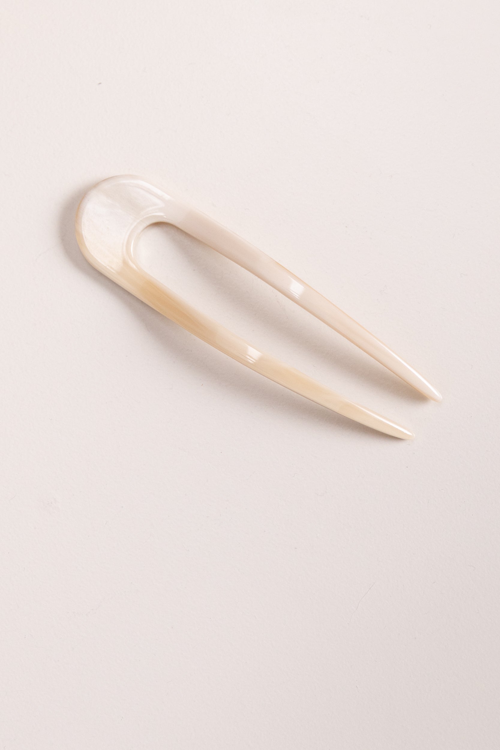 FRENCH HAIR PIN IN ALABASTER