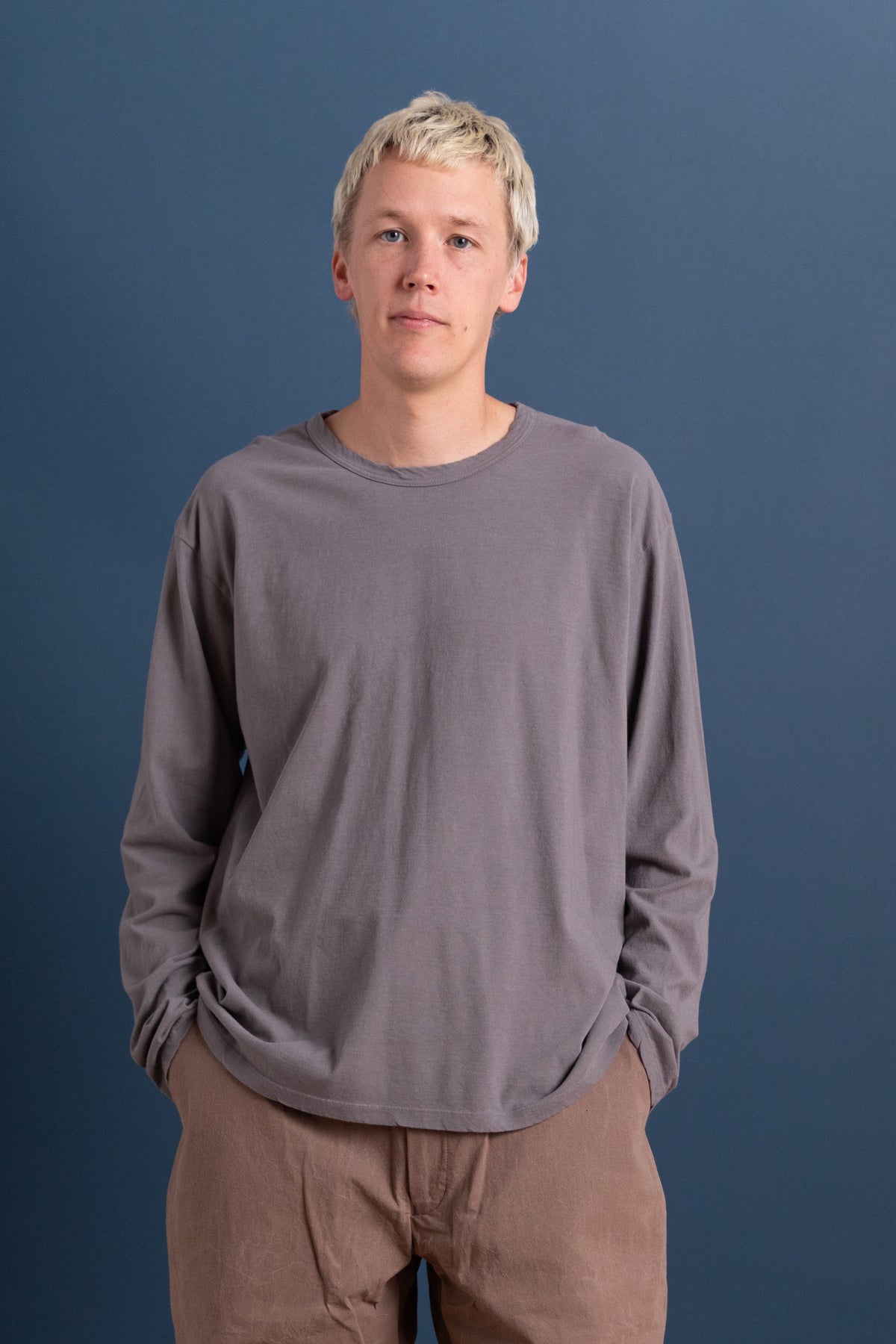 R21 S6 LONG SLEEVE BINDER T-SHIRT IN LEAD JERSEY