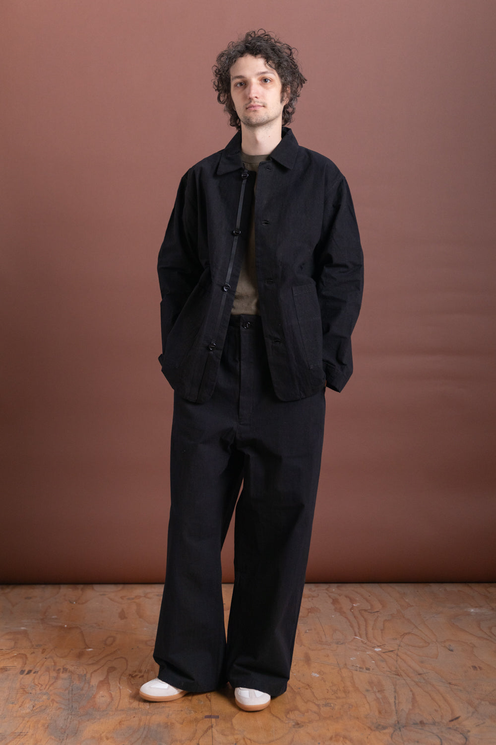 R19 02 COVERALL JACKET IN BLACK WAX