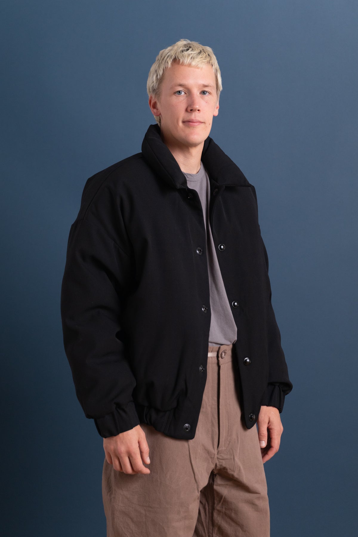R21 D6 DOUBLE DOWN BLOUSON IN BLACK IMPACT WOOL