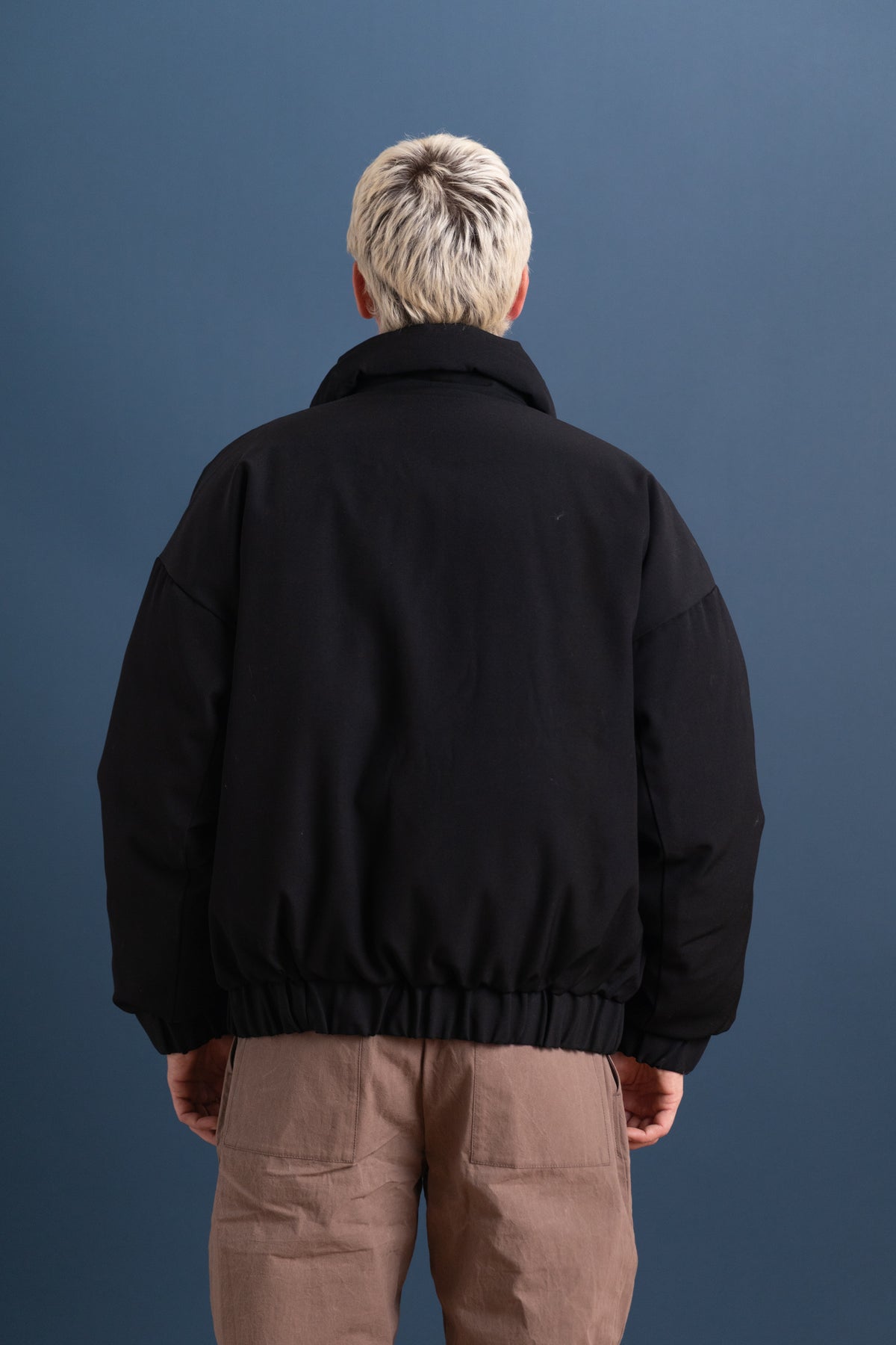 R21 D6 DOUBLE DOWN BLOUSON IN BLACK IMPACT WOOL