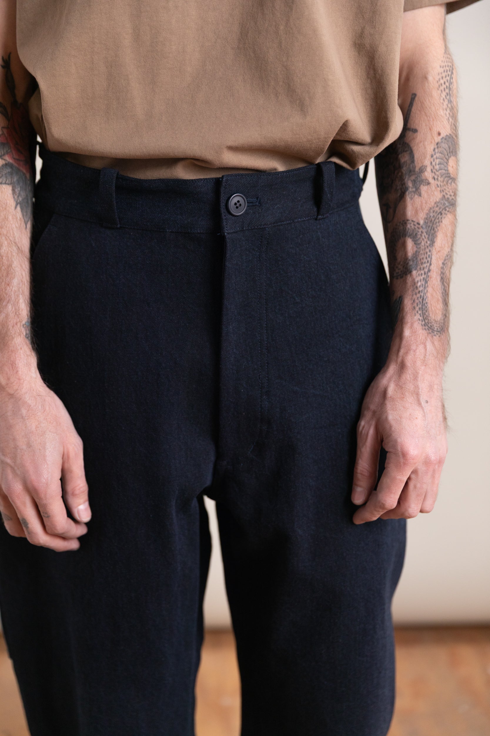 R20J6 JEBOK PANTS IN BLUE SUMI INK DENIM