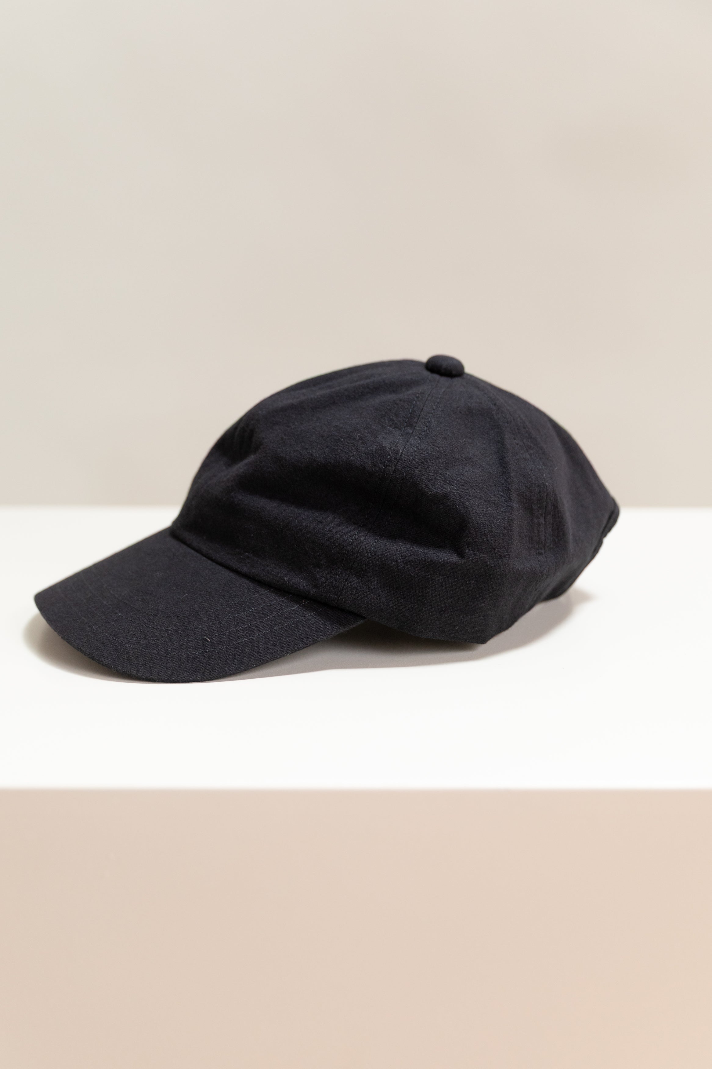 R0 C1 SHALLOW CAP IN BLACK WASH