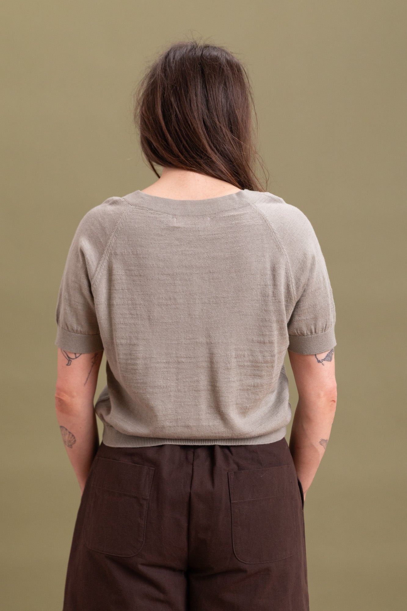 RAGLAN TEE IN FOG GREEN