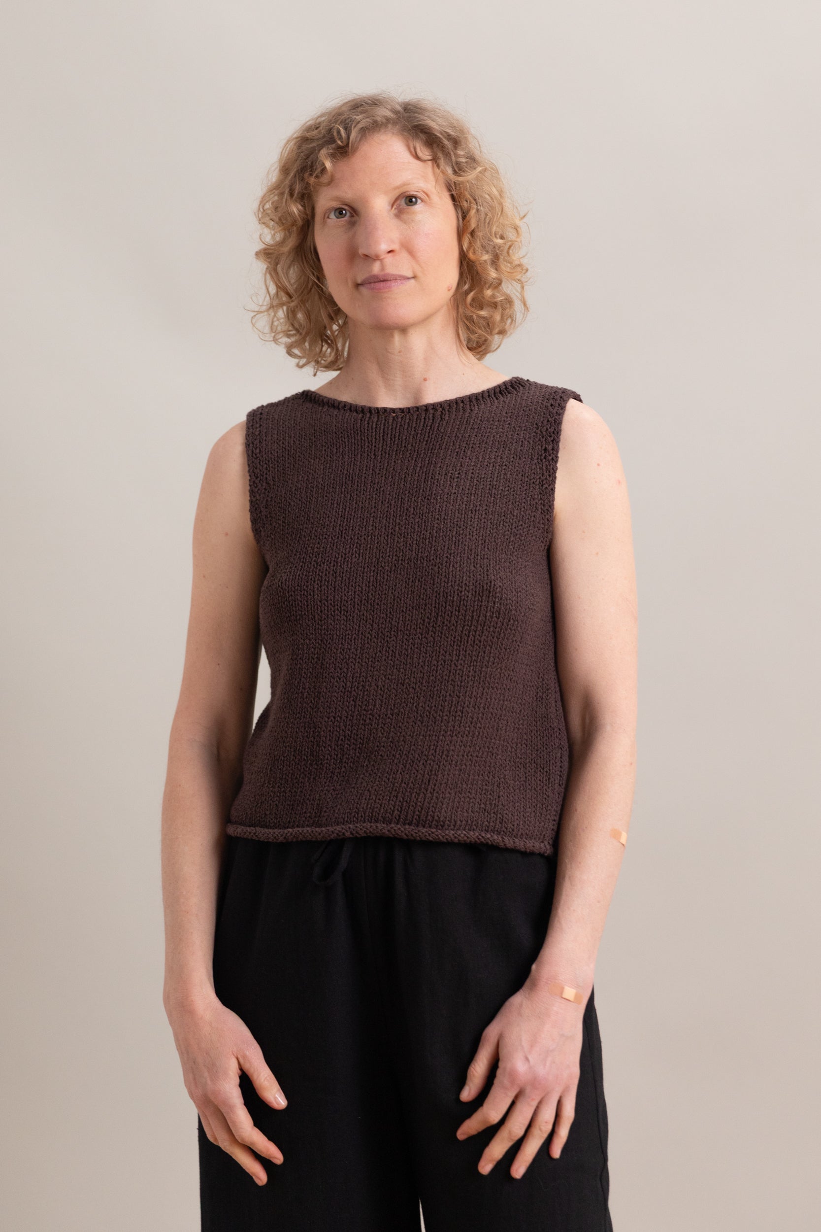 【人気商品】 ✴︎drawers Boat Neck Tanktop プラム BOAT NECK KNIT TANK IN DARK BROWN