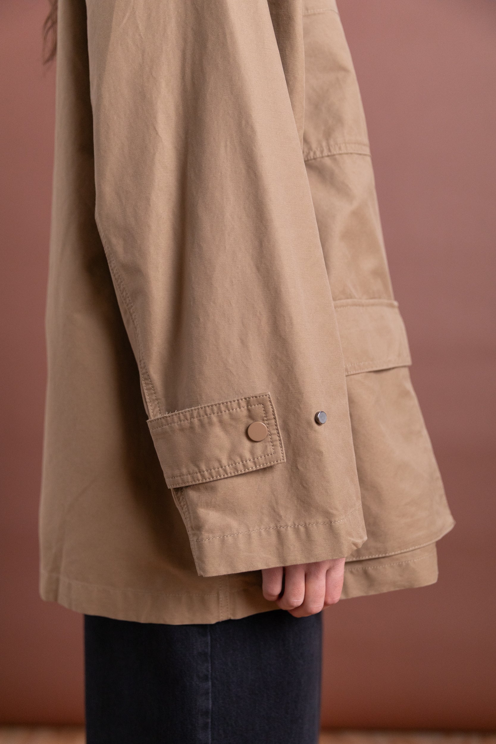 CONTRAST COLLAR WORK JACKET IN DARK BEIGE