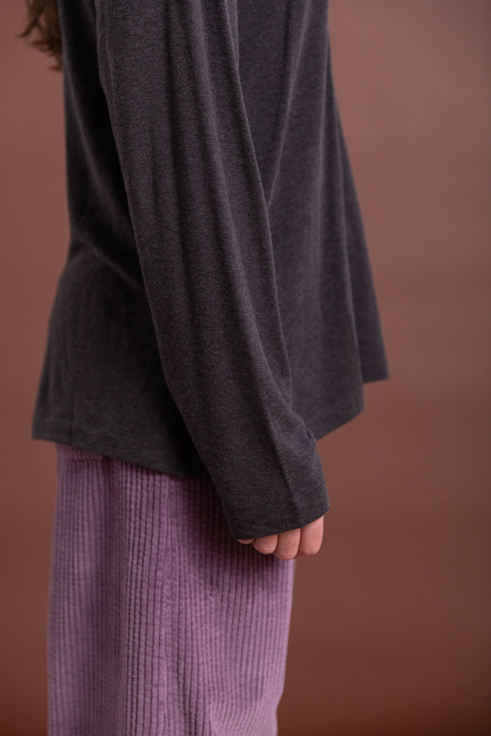 WOOL COTTON JERSEY T-SHIRT IN CHARCOAL