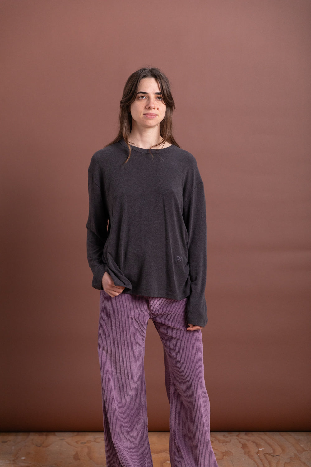 WOOL COTTON JERSEY T-SHIRT IN CHARCOAL