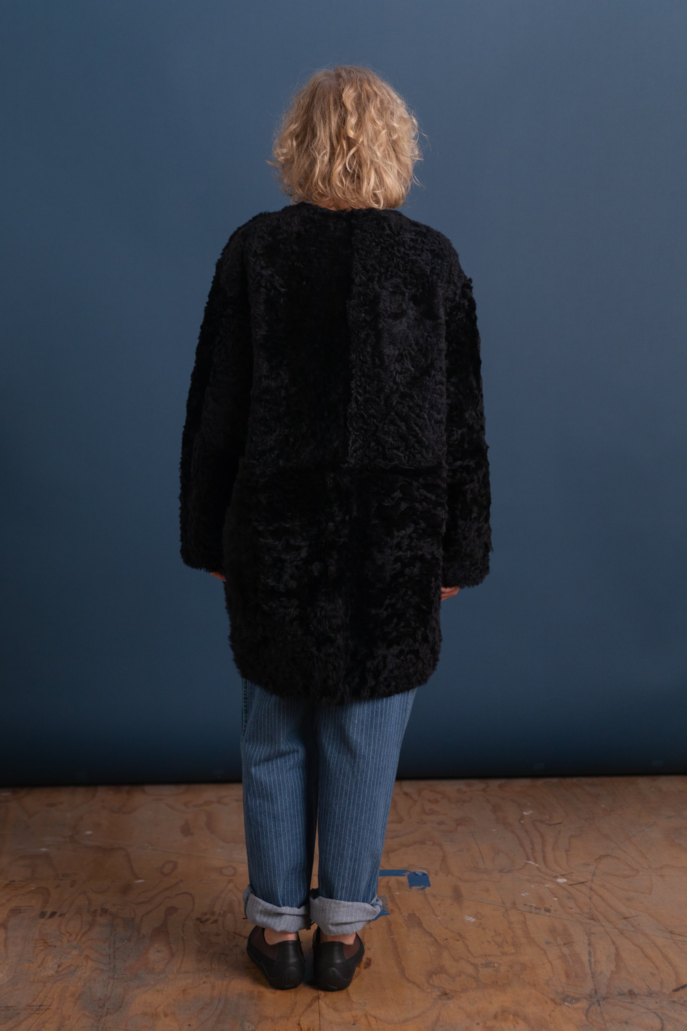 REVERSIBLE LINER IN BLACK MOSSO SHEEPSKIN