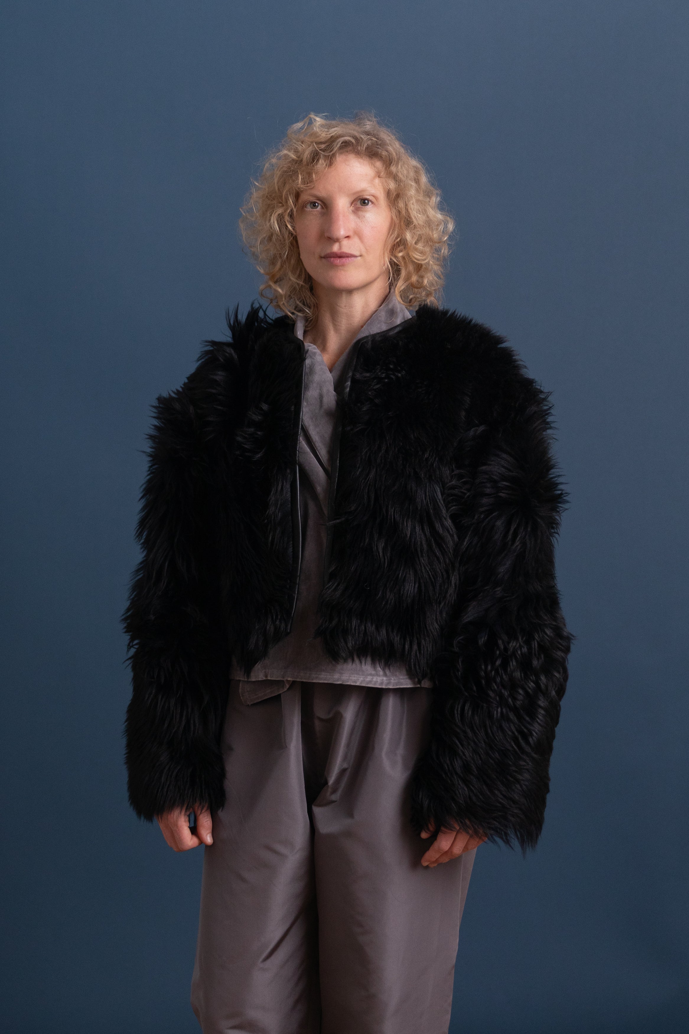 RAINER JACKET IN BLACK SHAGGY SHEEPSKIN