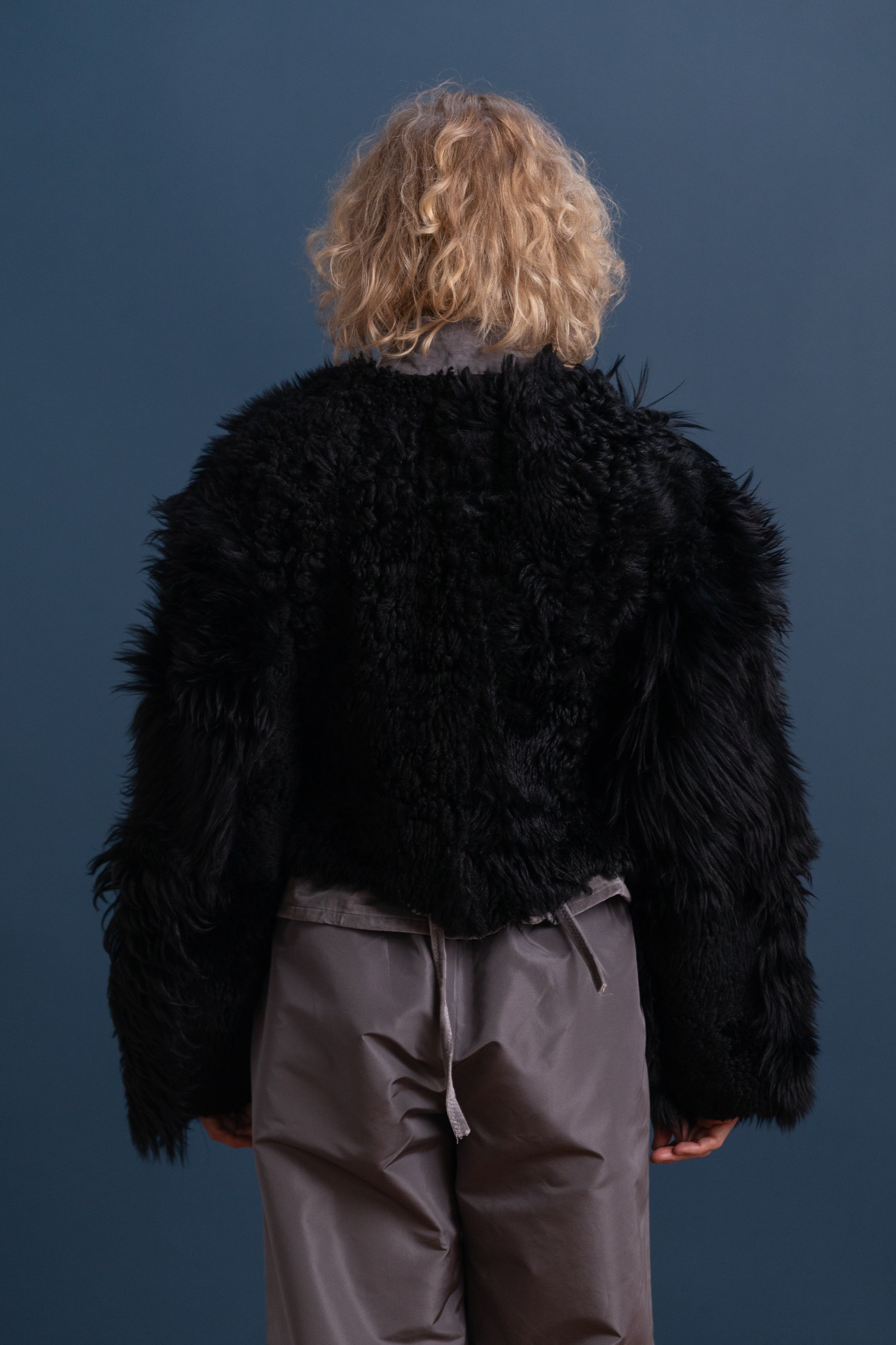 RAINER JACKET IN BLACK SHAGGY SHEEPSKIN
