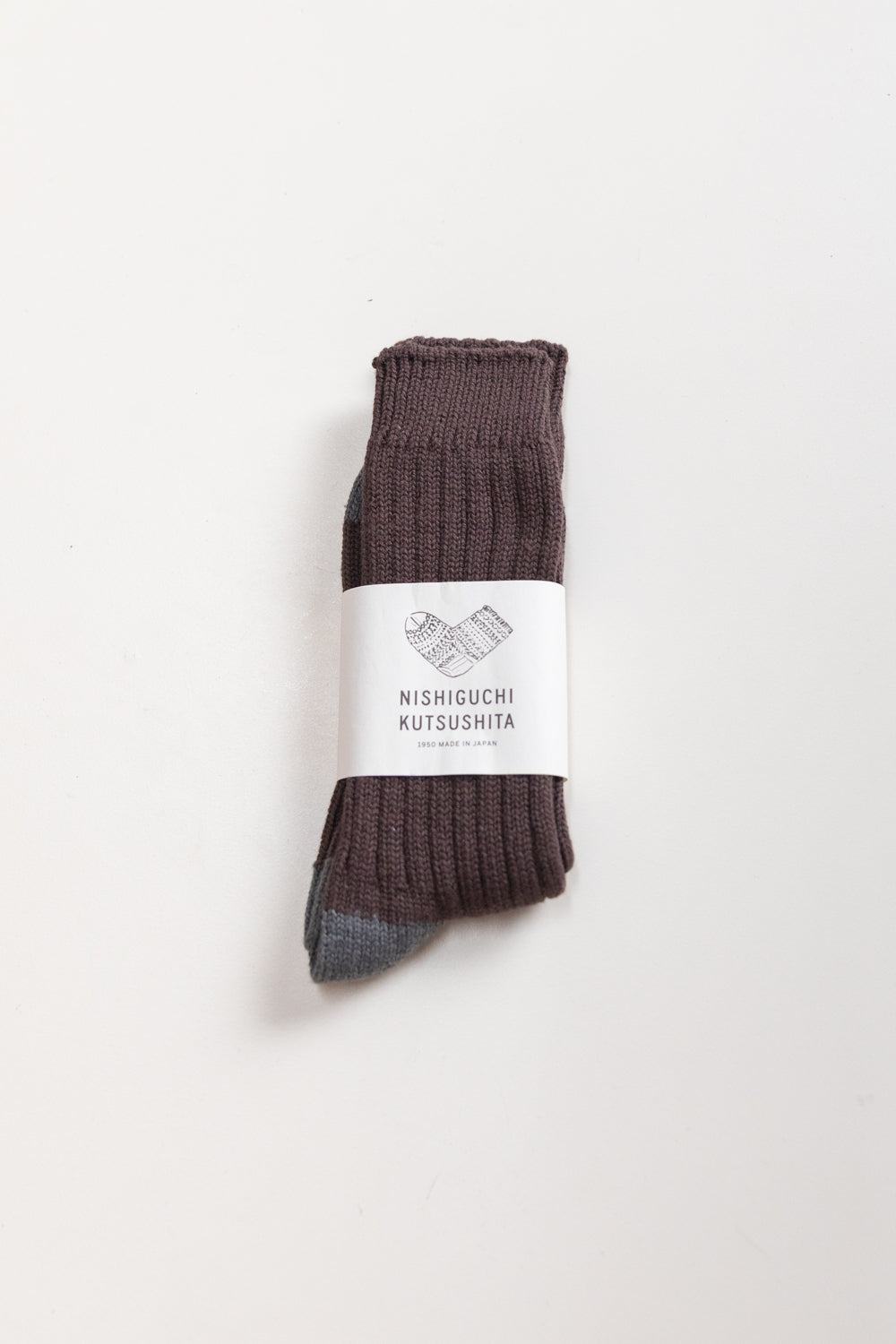 LUXURIOUS COTTON RIBBED SOCKS IN BROWN
